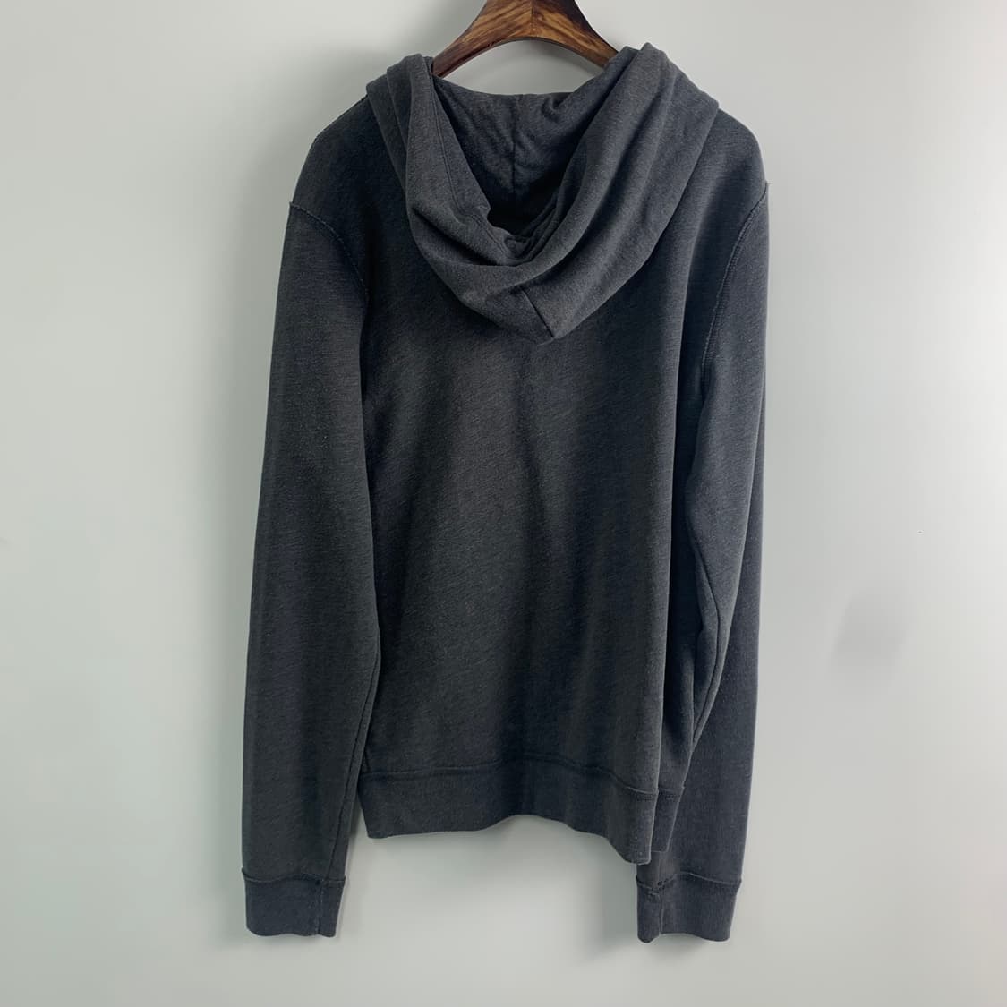 홀리스터 y2k 와투케 차콜 후드집업 상품이미지3