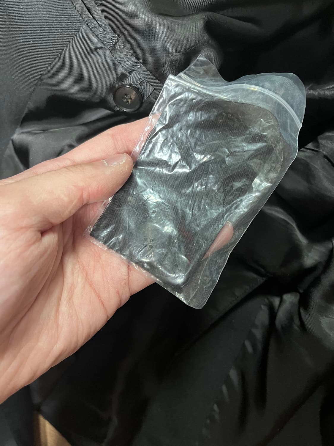 오라리 22aw 슈퍼 파인 울 코튼 트윌 오버 자켓 블랙 5 상품이미지4