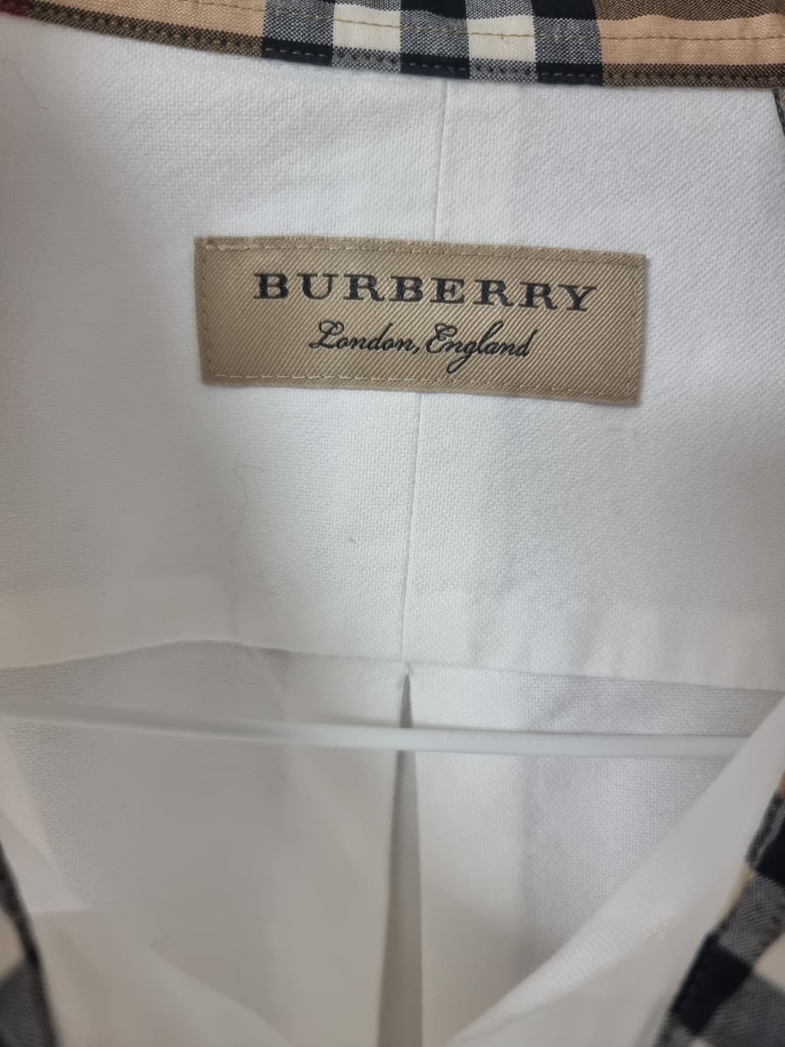 XL 버버리 포켓체크 남성 화이트 셔츠 상품이미지3
