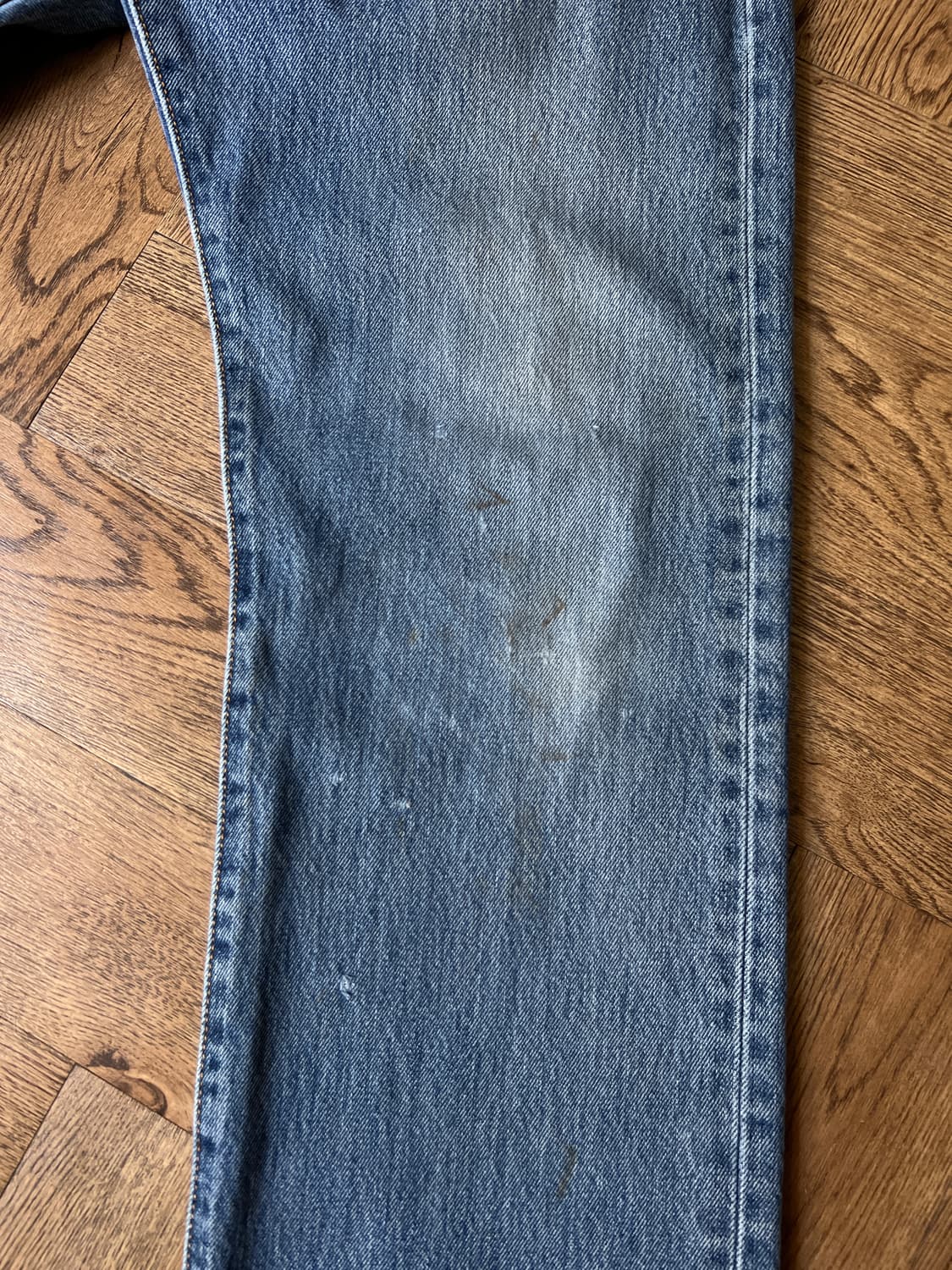 [35]리바이스 501 더티워싱 스트레이트 데님 팬츠 상품이미지5