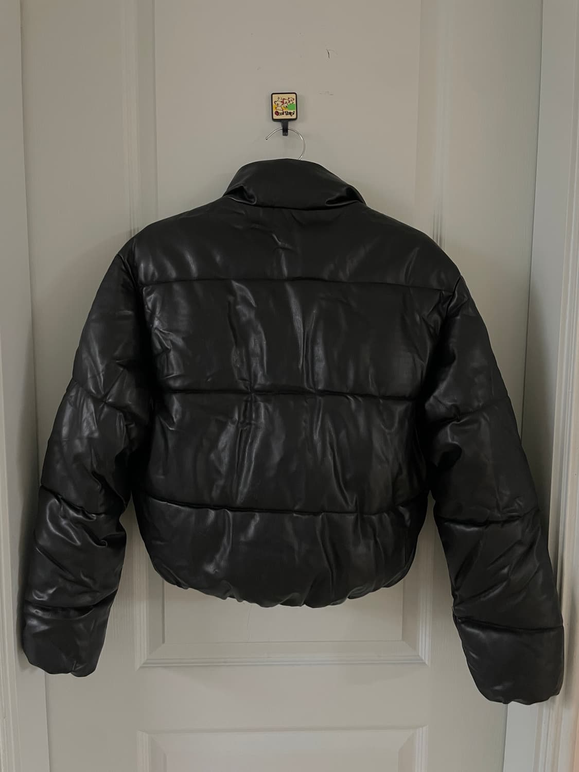 자라 ZARA 에코 레더 패딩 블랙 XS 상품이미지2