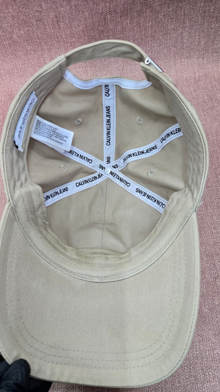 [정품] 캘빈클라인 진스 모노로고 볼캡 베이지 (상태 최상) 상품이미지6