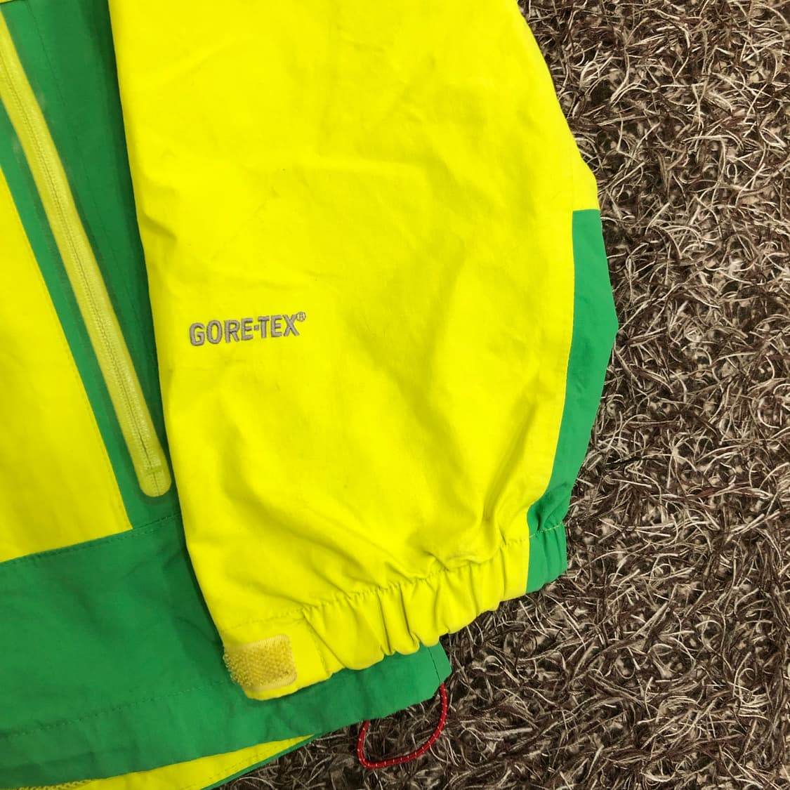 노스페이스 고어텍스 써밋 나일론 바람막이 마운틴 자켓 상품이미지3