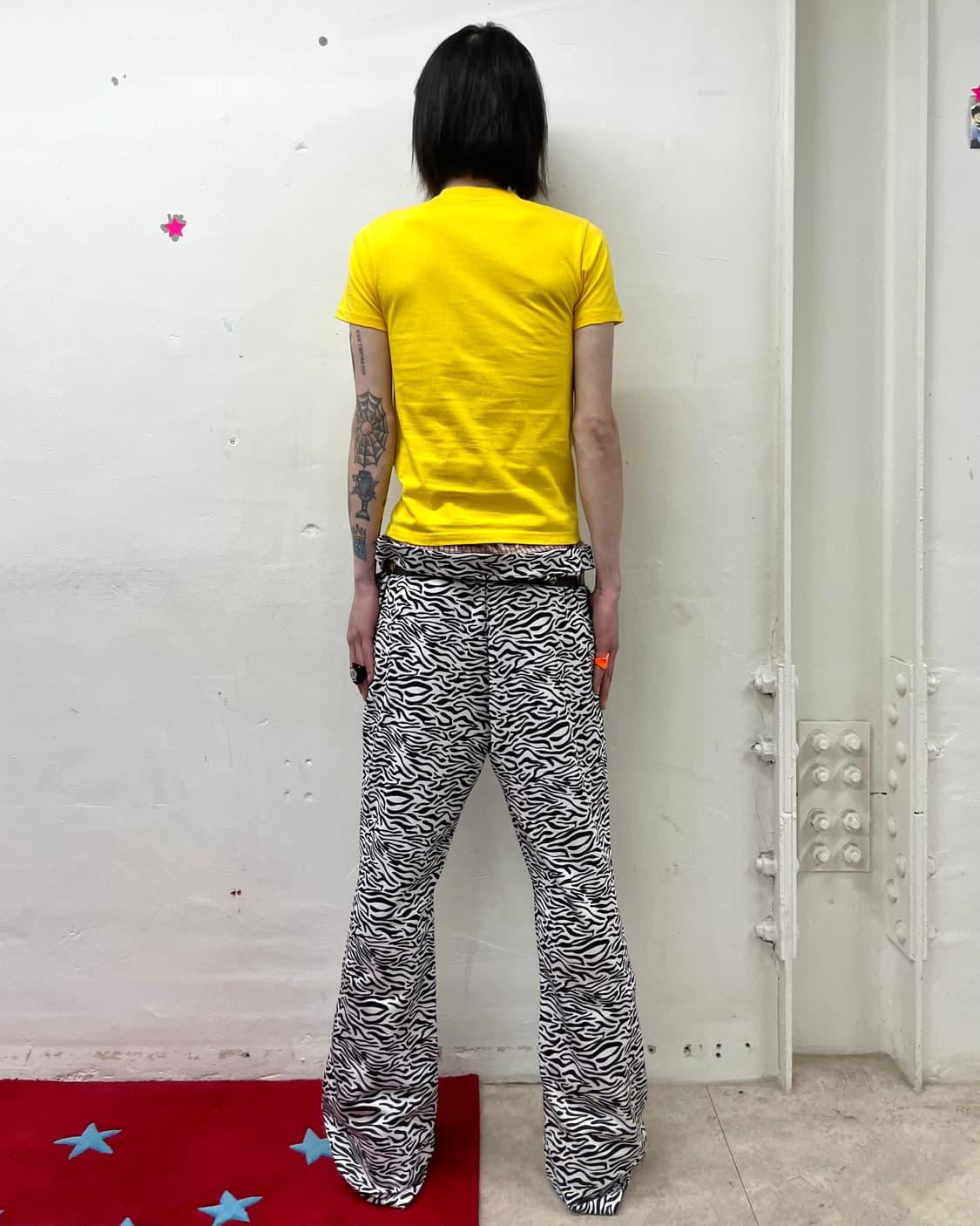 Phone Love Yellow T-shirt  상품이미지3