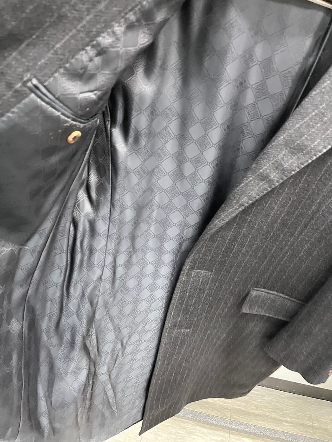 105) 닥스 스트라이프 캐시미어100% 코트  상품이미지6