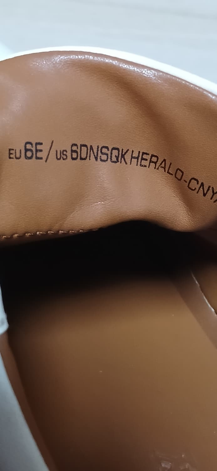 발리 스니커즈(255mm) 상품이미지5