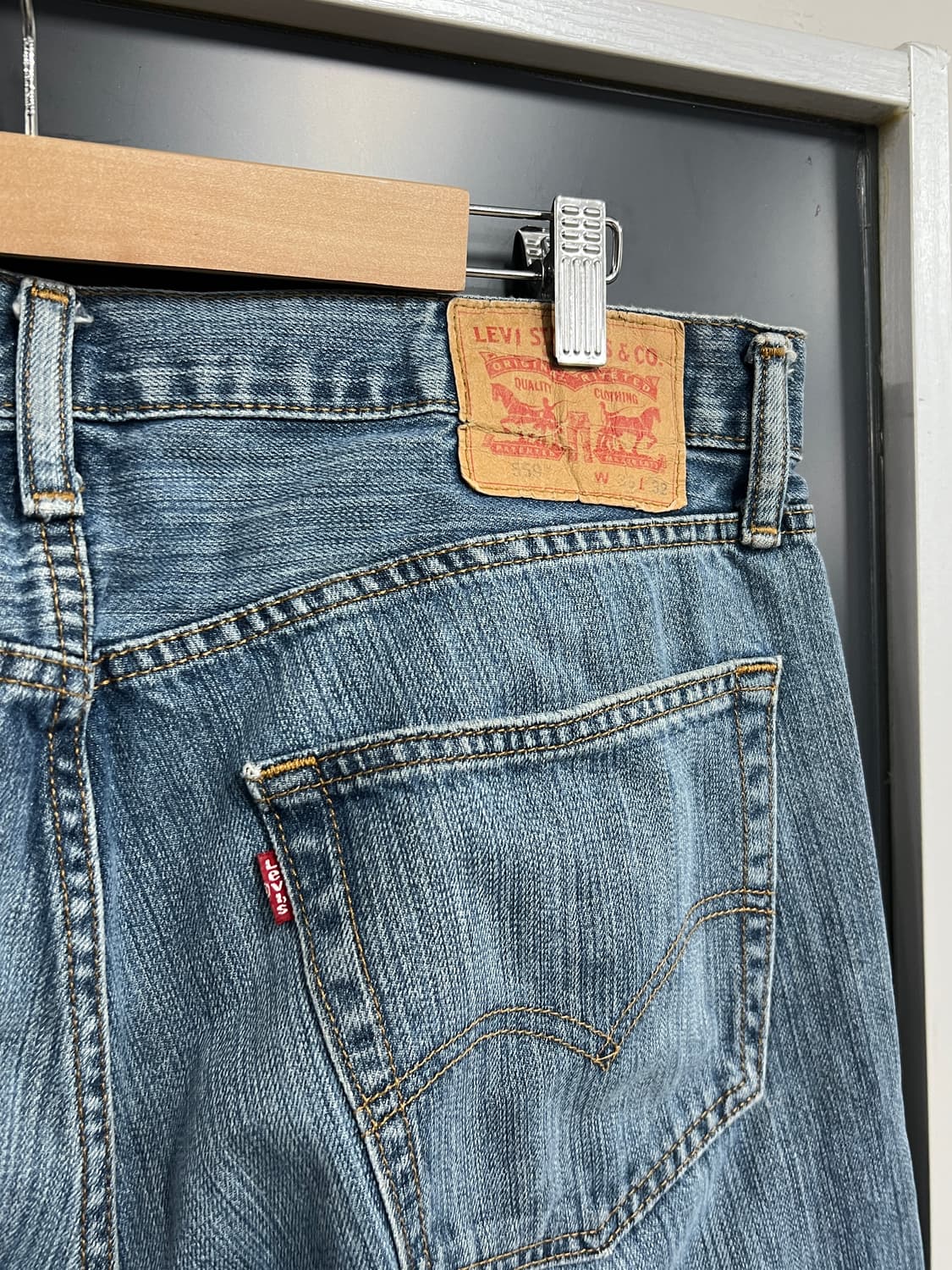 Levis 리바이스 559 릴렉스드 스트레이트핏 데님 팬츠 상품이미지2