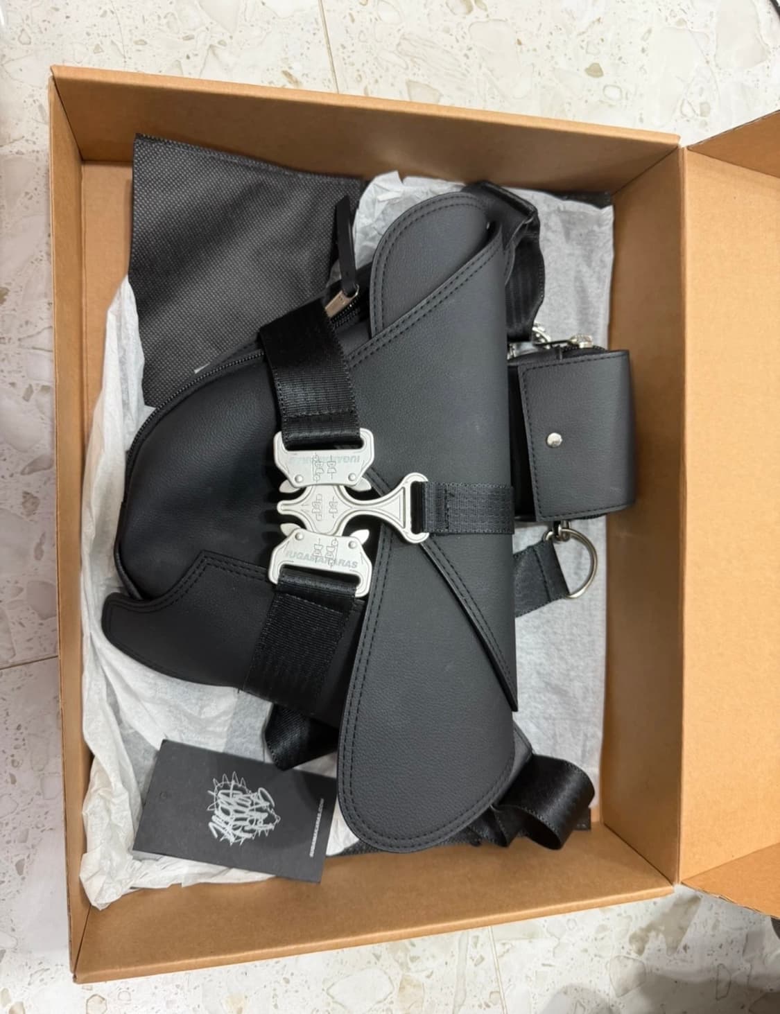 이우가마카라스 크로스 버클백 풀 구성 상품이미지6