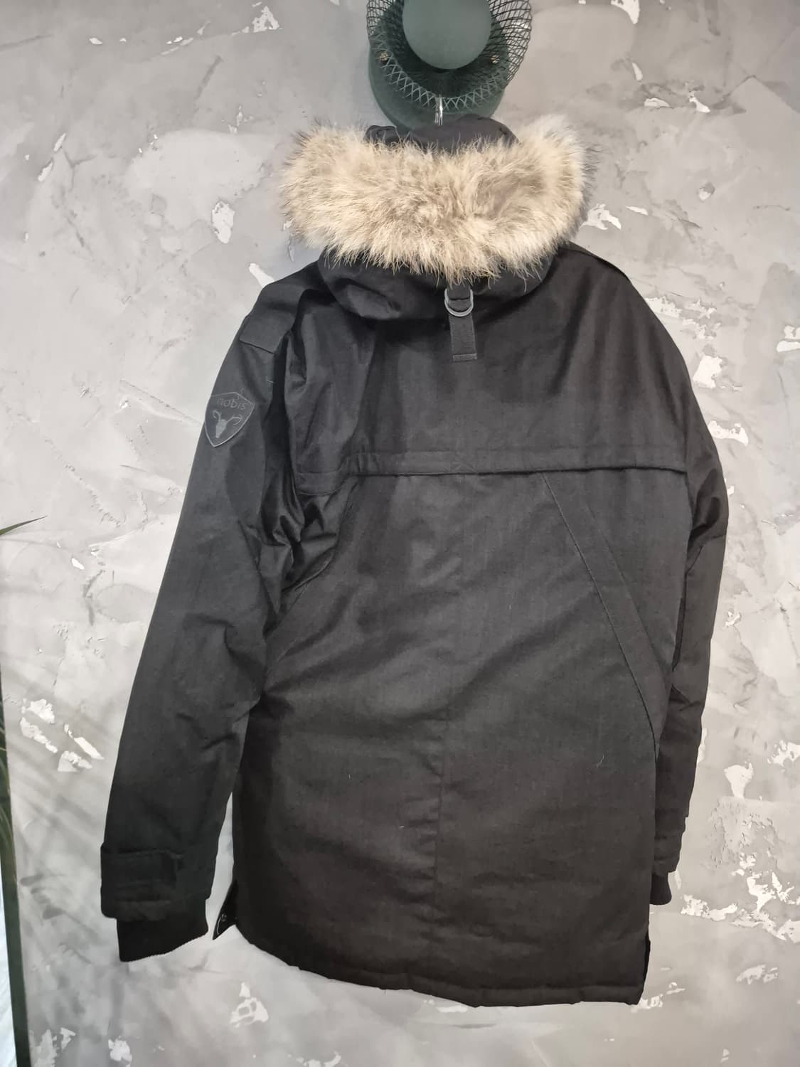 노비스 야테시 블랙 색상 패딩 L 상품이미지3