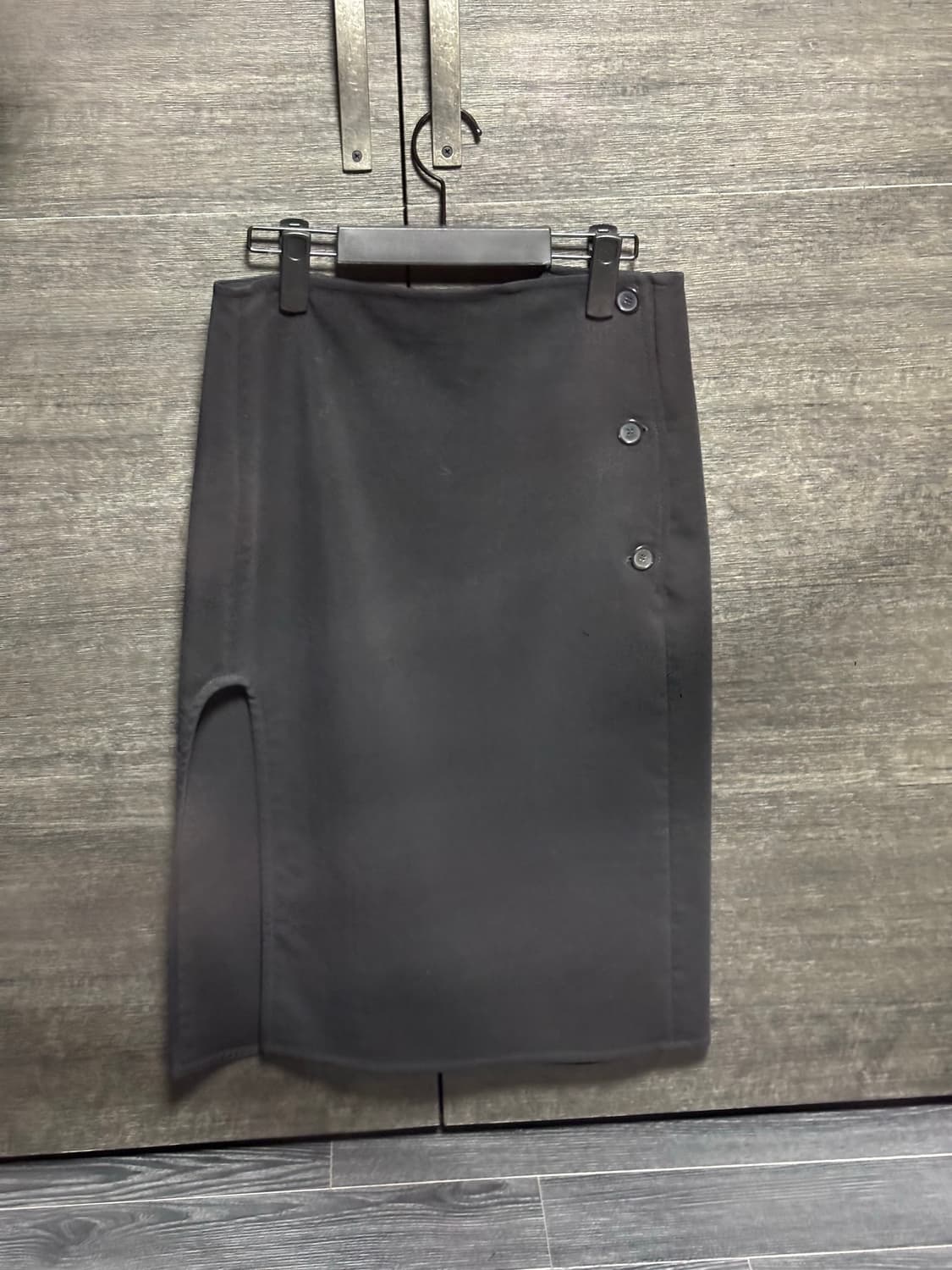 꾸레쥬 오블리크 테일러드 울 미디스커트 상품이미지8