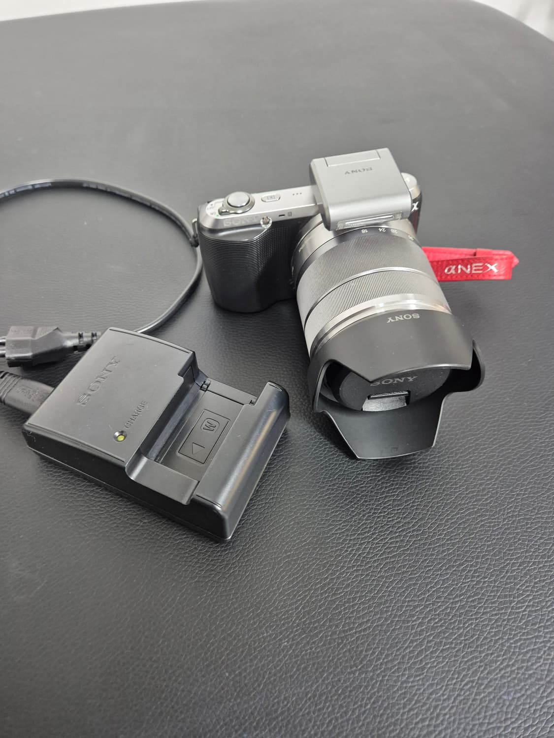 소니 알파 미러리스 카메라 NEX-C3 (18-55렌즈포함) 상품이미지1