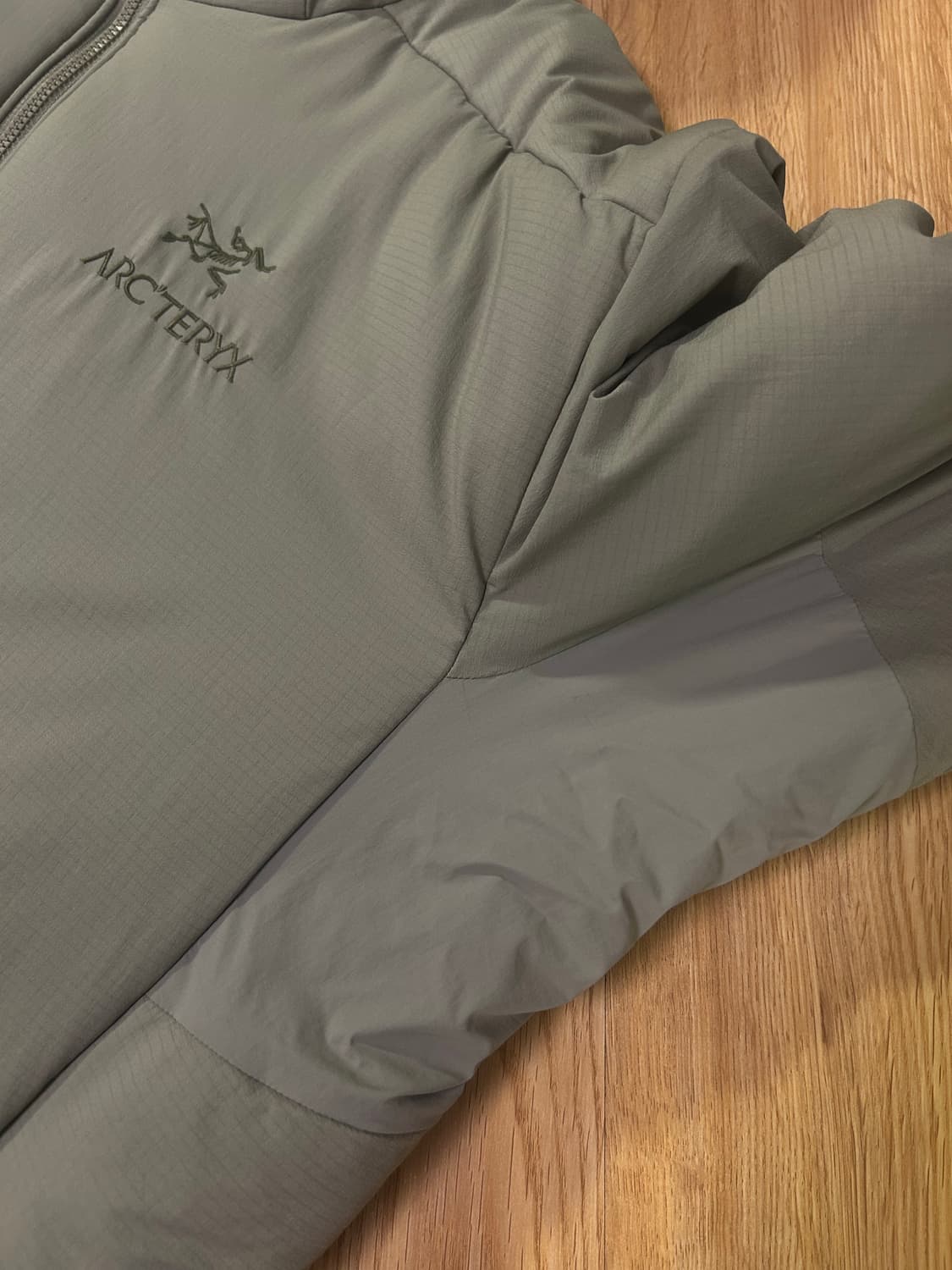 아크테릭스 아톰at 후디 디스토션 L 팝니다 상품이미지4