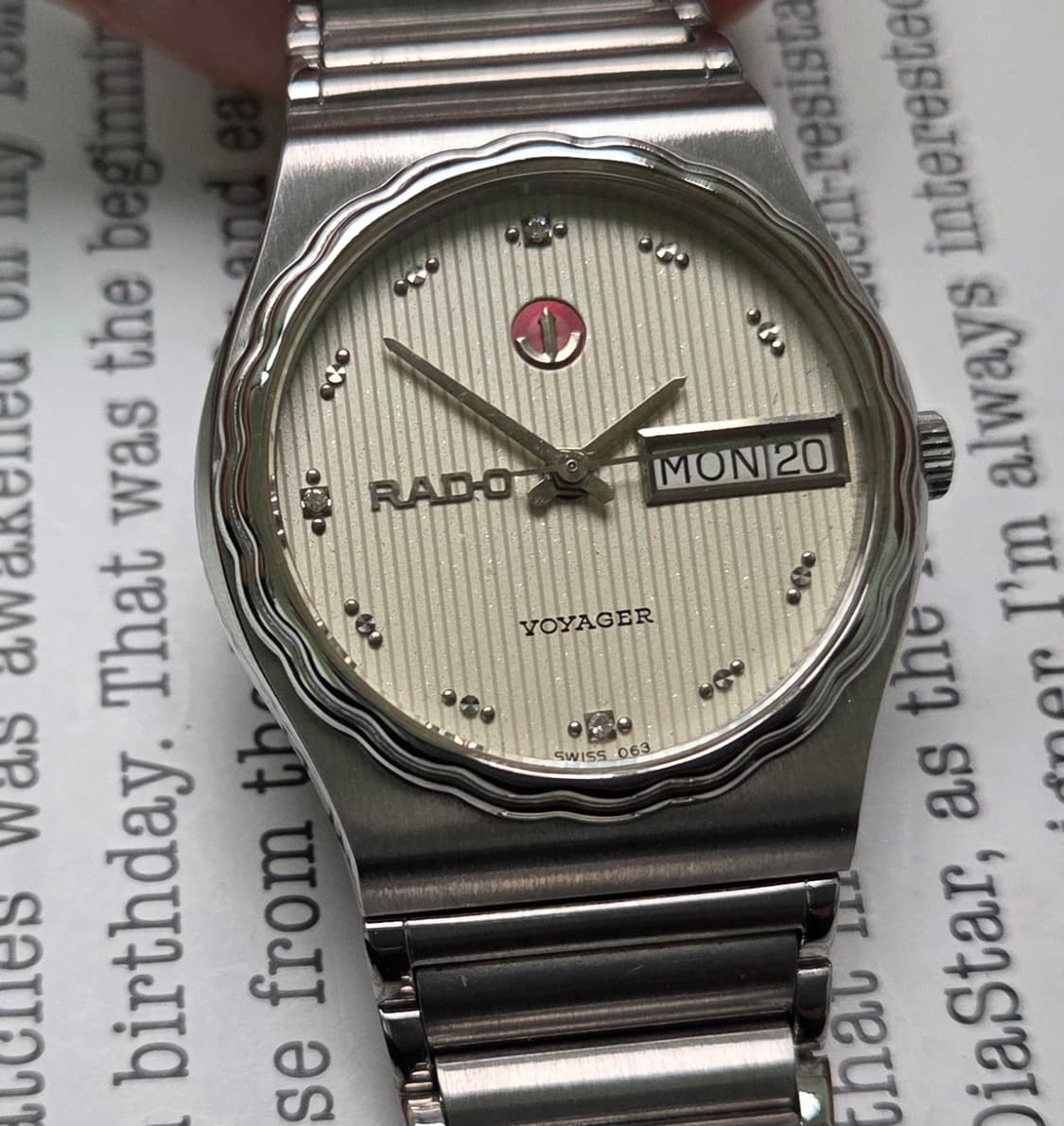 레어] 빈티지 라도 보이저 순정 아이보리판 플라워베젤 브레이슬릿 ver. 상품이미지1