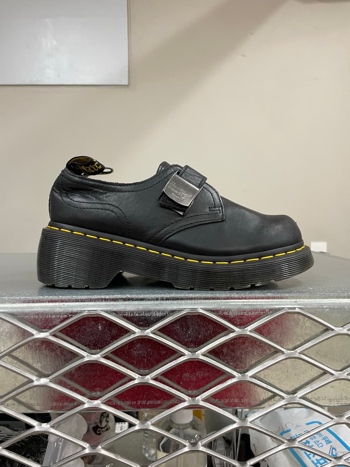 닥터마틴 오클리 버클 슈즈 uk4 상품이미지4