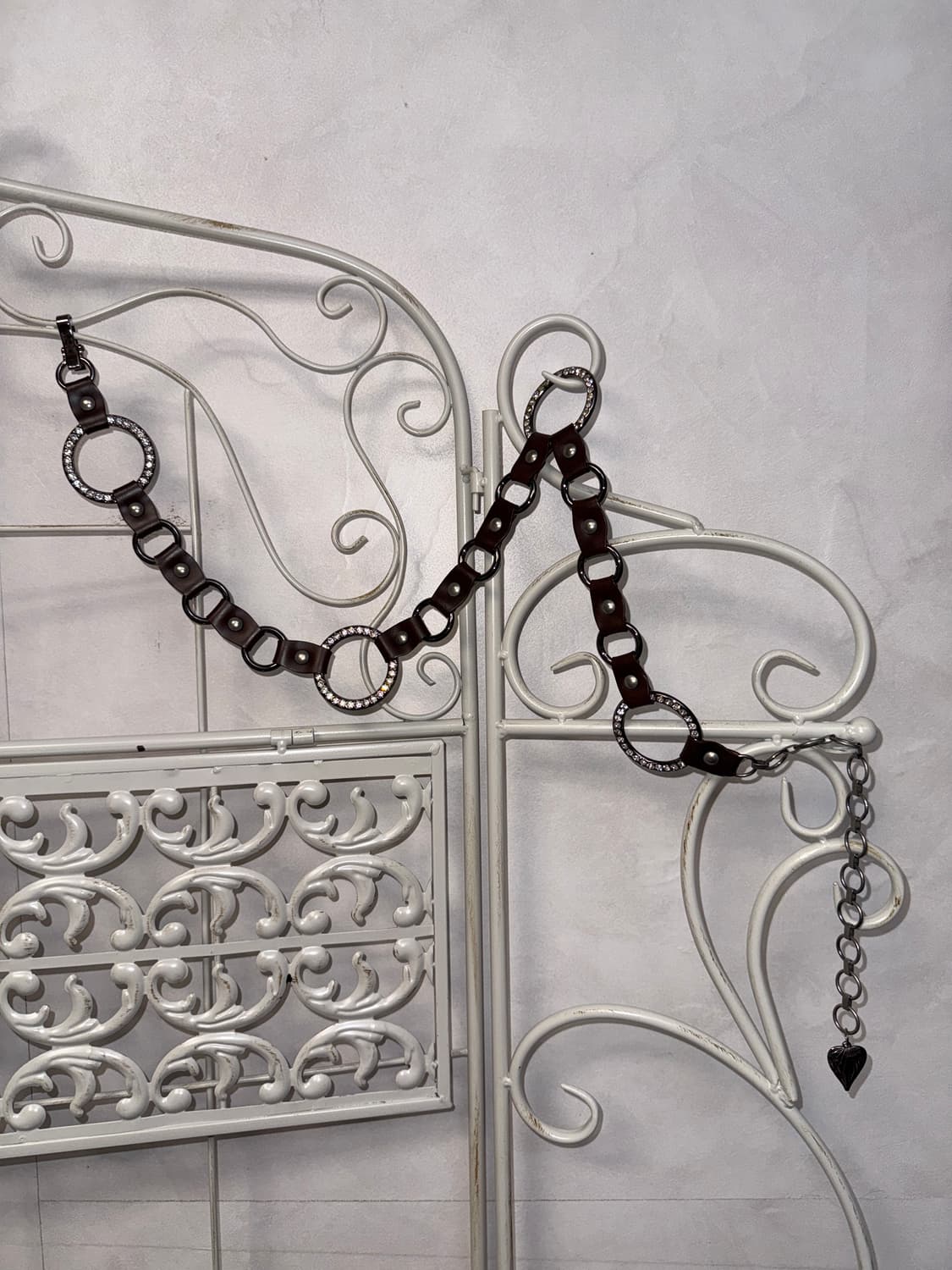 Dark brown cubic ring chain belt 상품이미지1