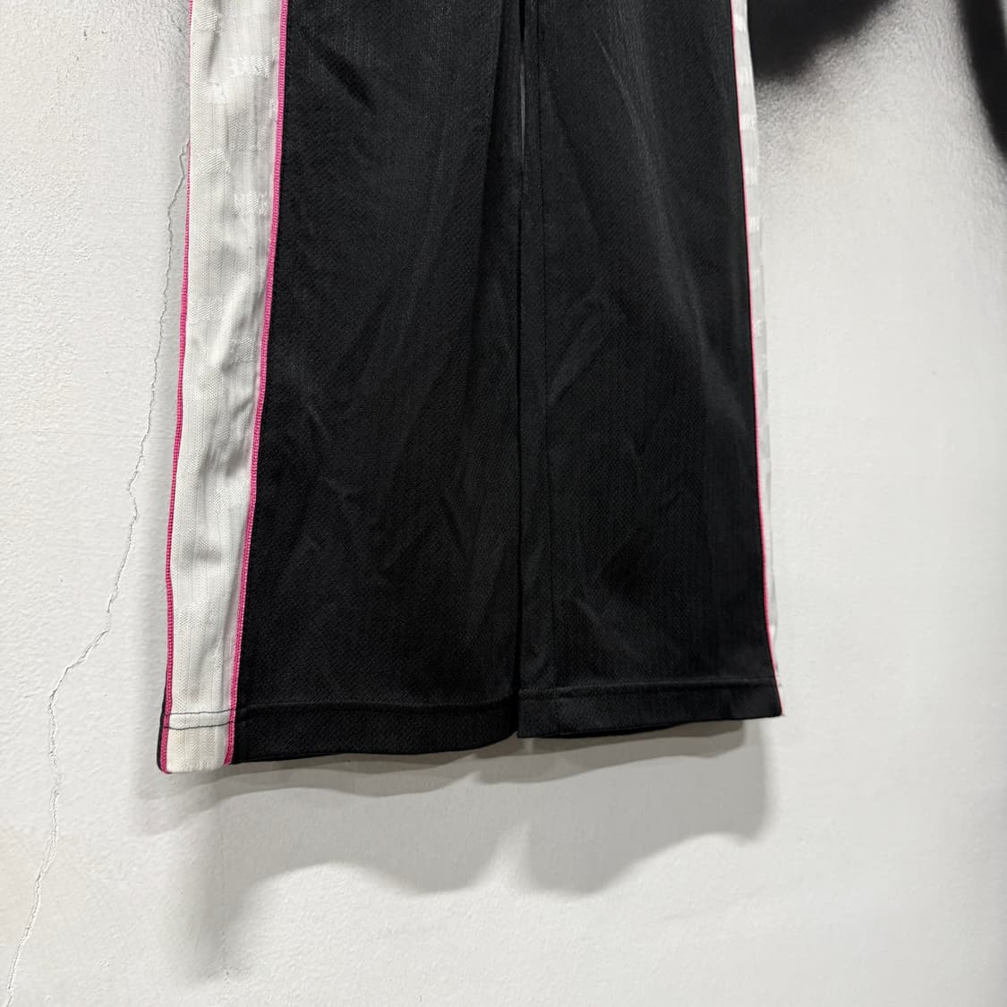 나이키 범고래 핑크 스우시 라인 로고 디테일 와이드 트랙 팬츠 상품이미지4