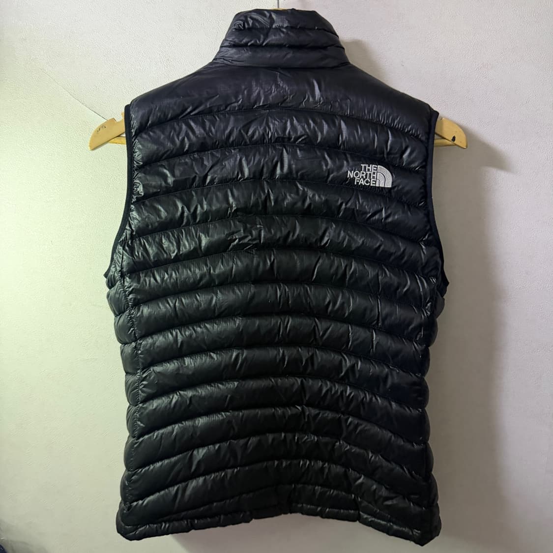 노스페이스 아콘가쿠아 경량 패딩 700 서밋 베스트 90 (여성 66) 상품이미지7