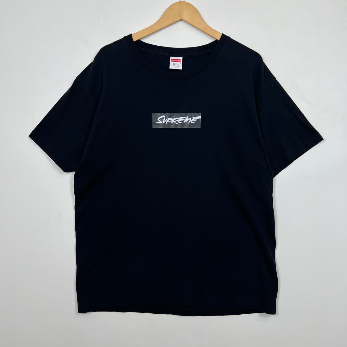Supreme 슈프림 퓨추라 박스로고 반팔티 상품이미지1