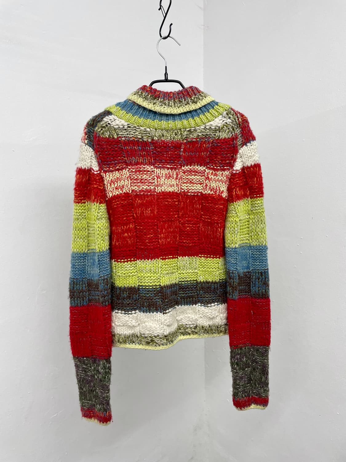 하구미 컬러 버튼 니트  상품이미지8