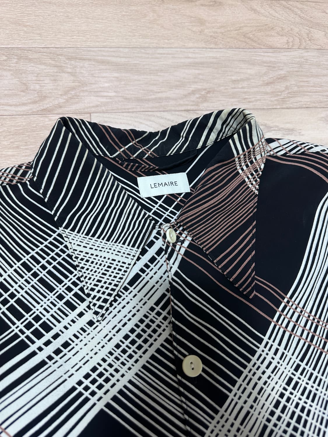 [52]르메르 마카롱 컨버터블 반팔 셔츠 상품이미지3