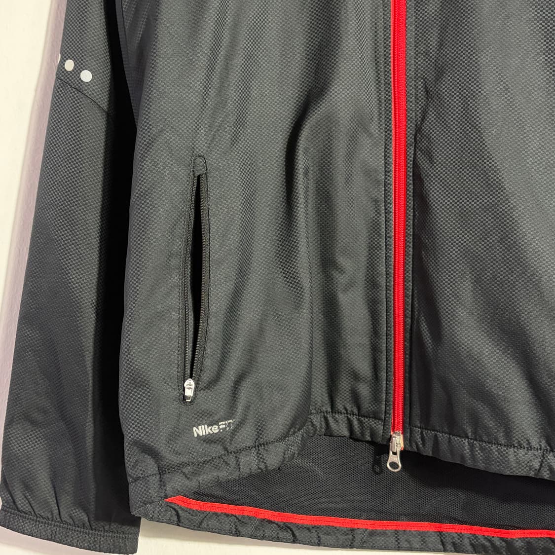 나이키 블랙 레드 포인트 후드 바람막이 자켓 상품이미지2