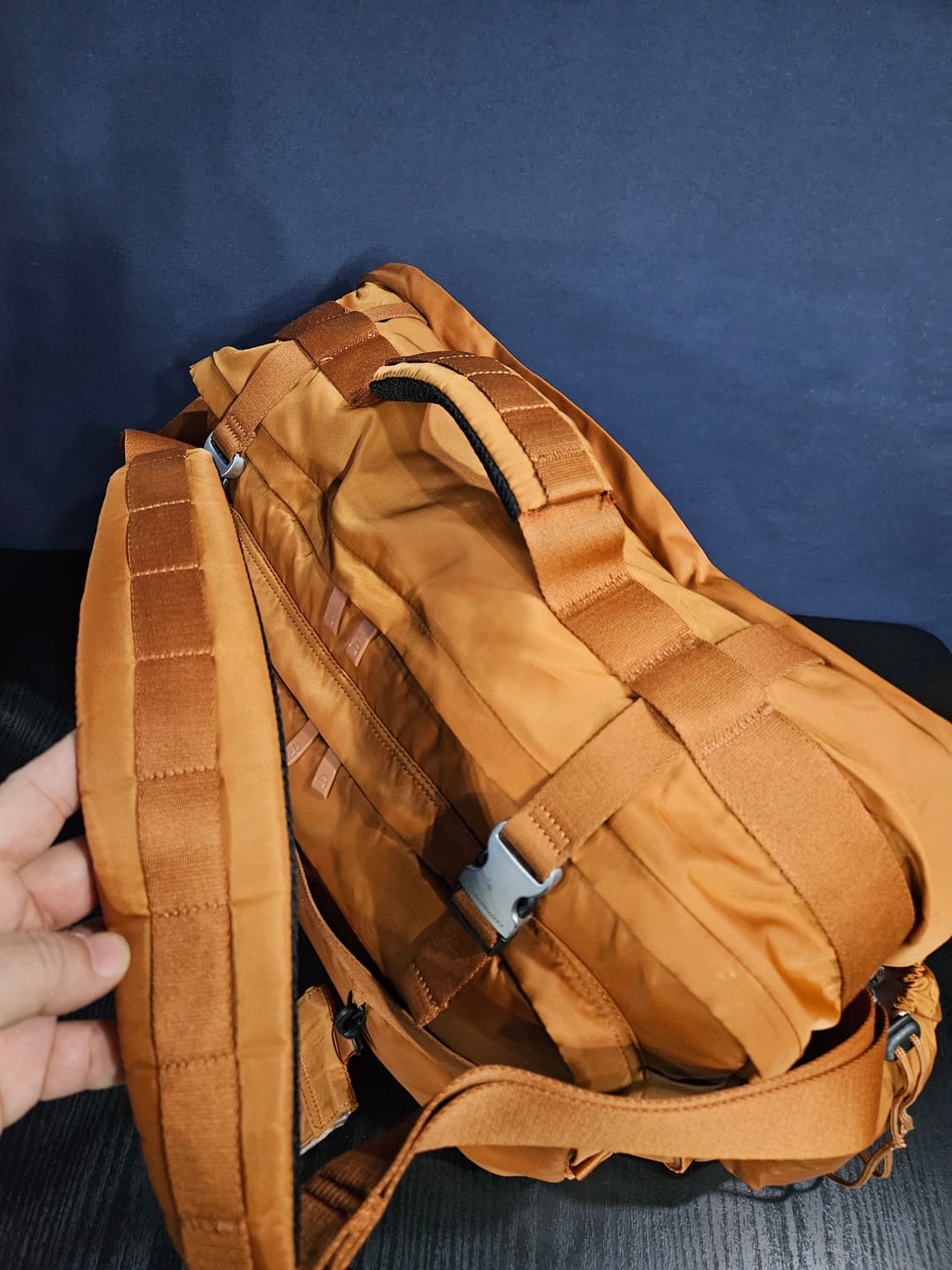 만다리나덕 페브릭 남성 백팩 크로스백  상품이미지6