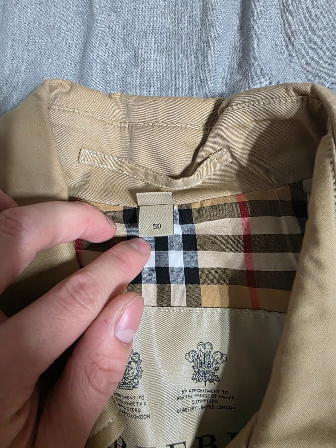 버버리 헤리티지 켄징턴 트렌치코트 50 상품이미지4