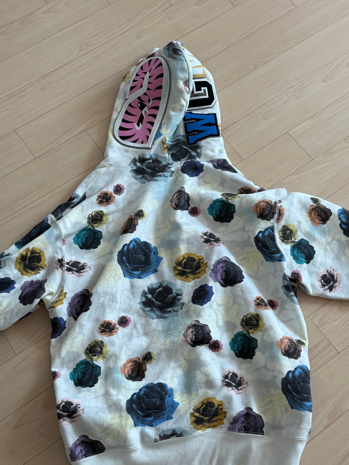 베이프 플로럴 카모 샤크 릴렉스핏 풀 후드집업 FLORAL CAMO SH 상품이미지2