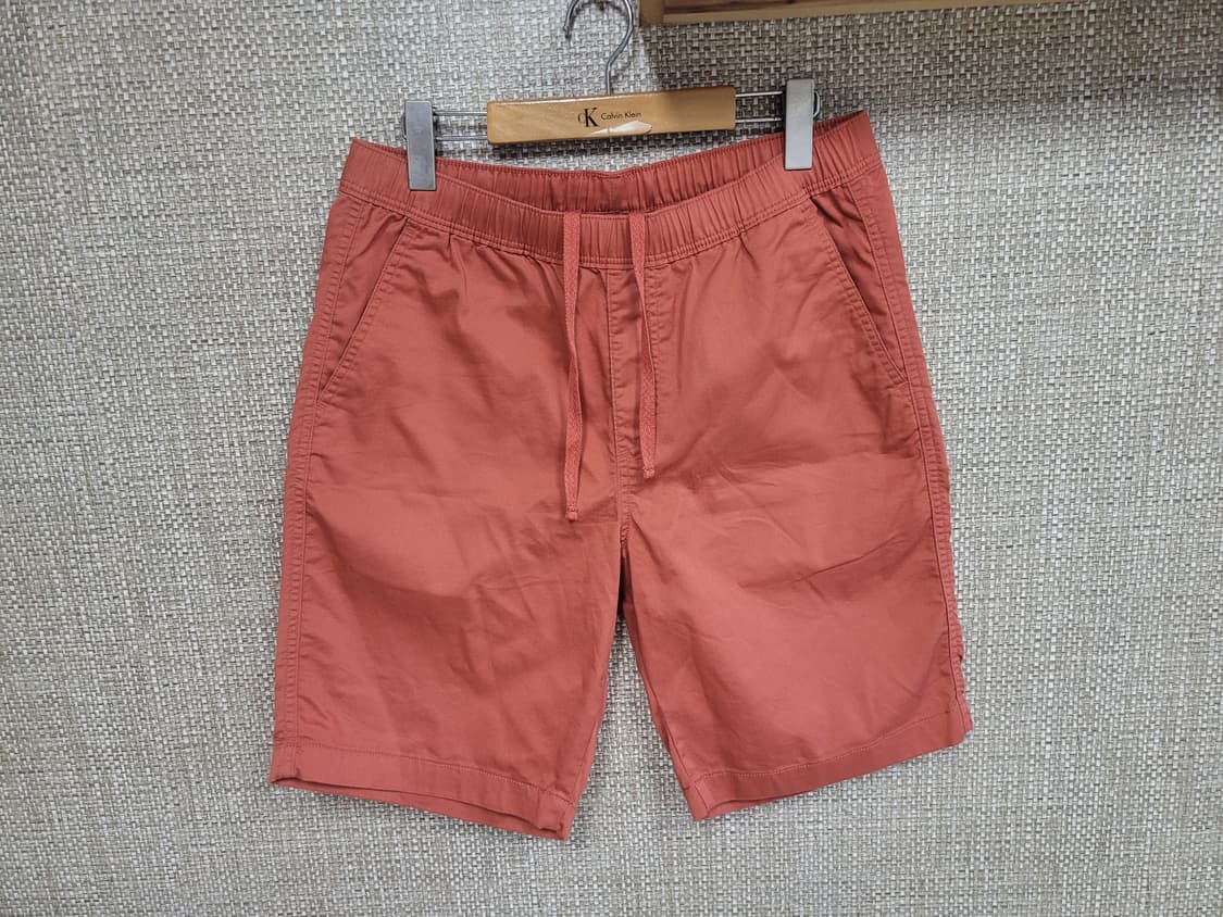 M 30~32인치 유니클로 밴딩 반바지 상품이미지1