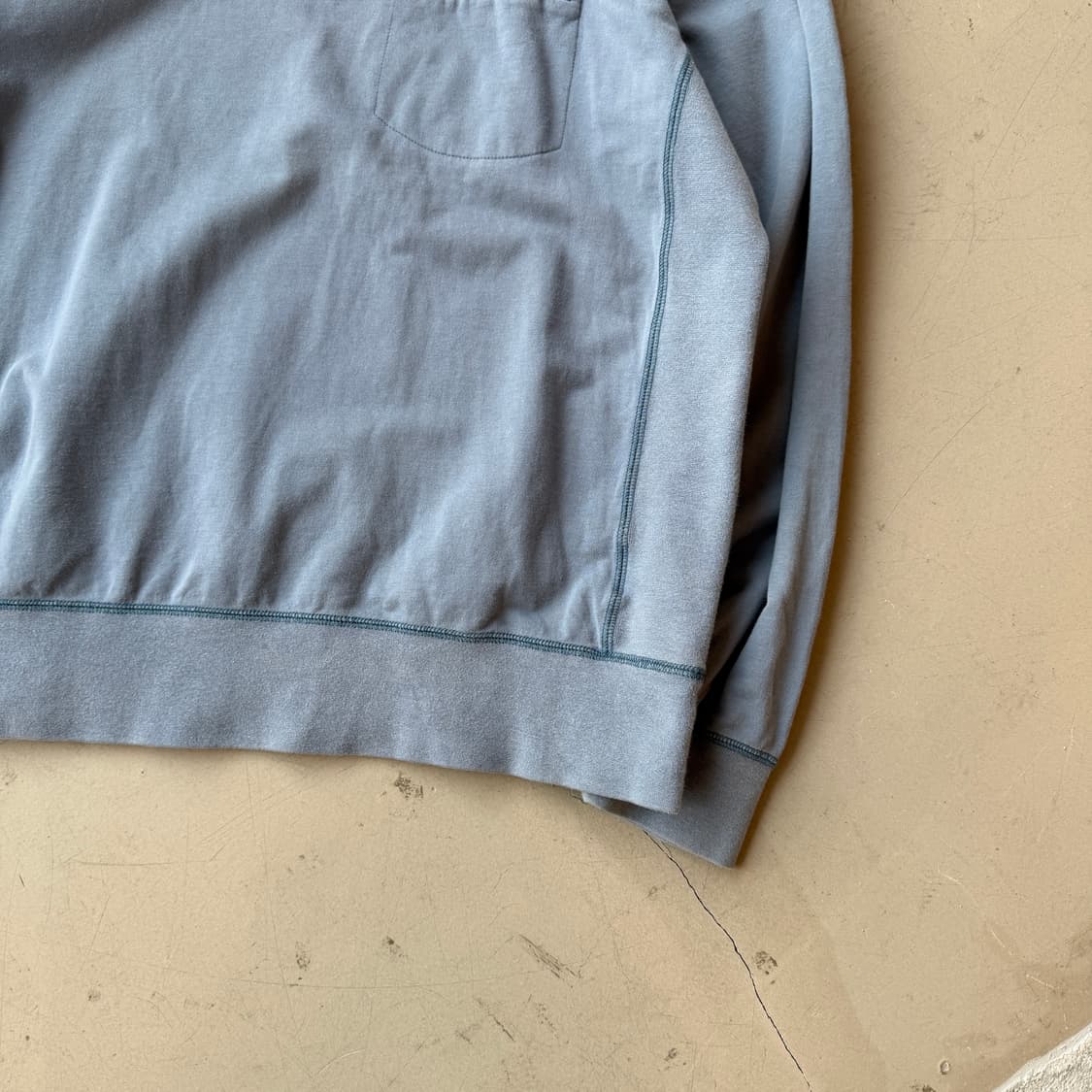 필그림 포켓 스웻셔츠 상품이미지3