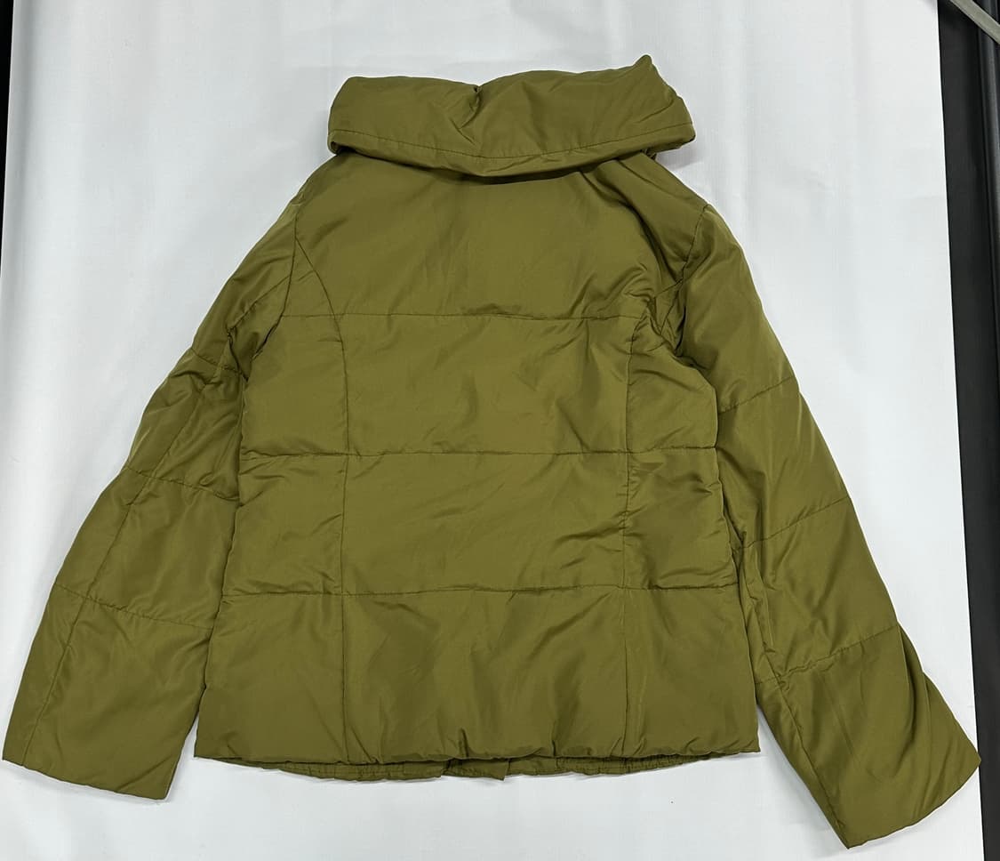 하구미의 말차맛 겨울 모리걸 올리브카키 오버핏 버튼포인트 경량패딩 상품이미지6