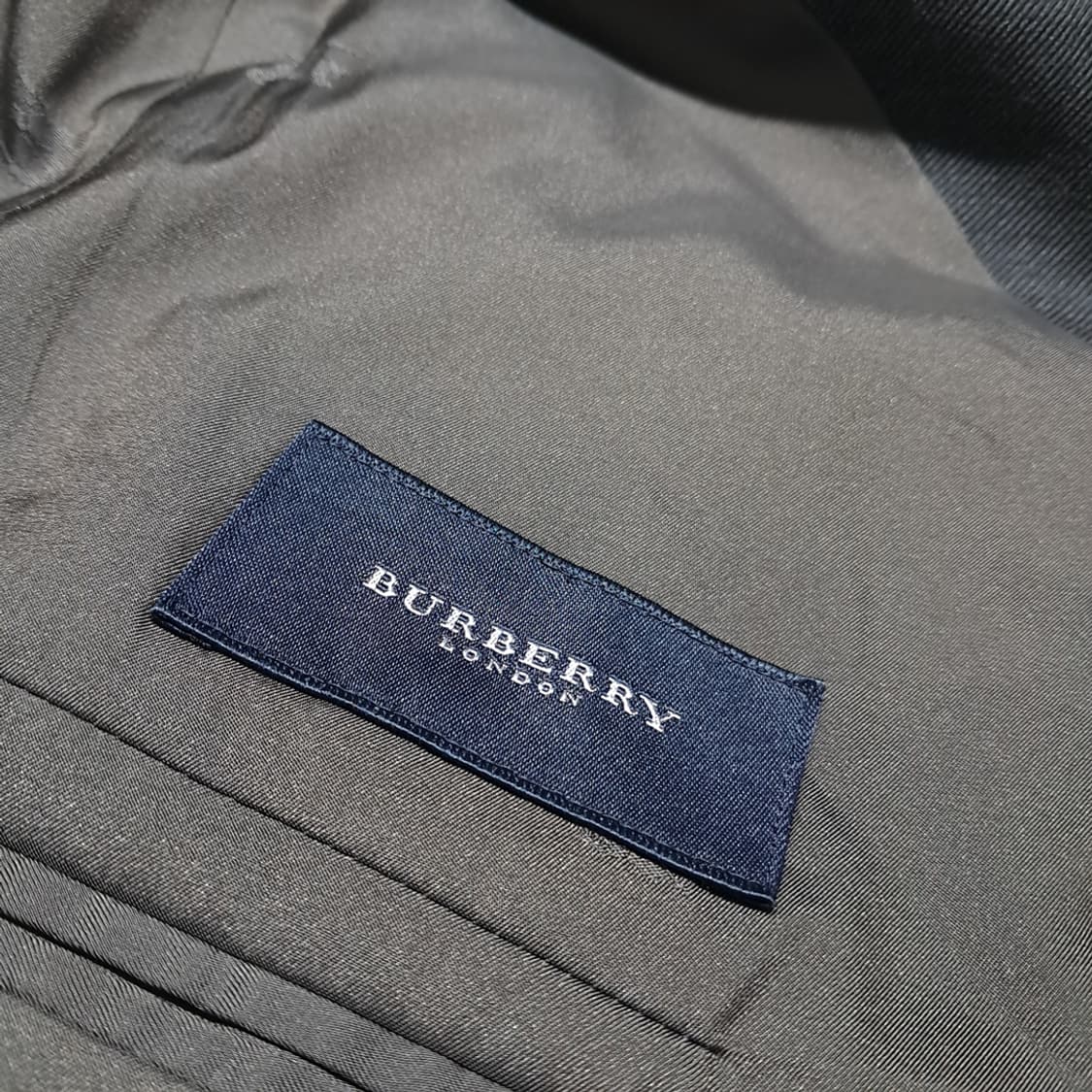 CL004 XL 버버리 런던 일본판 울 100% 네이비 은장 더블 블레 상품이미지5