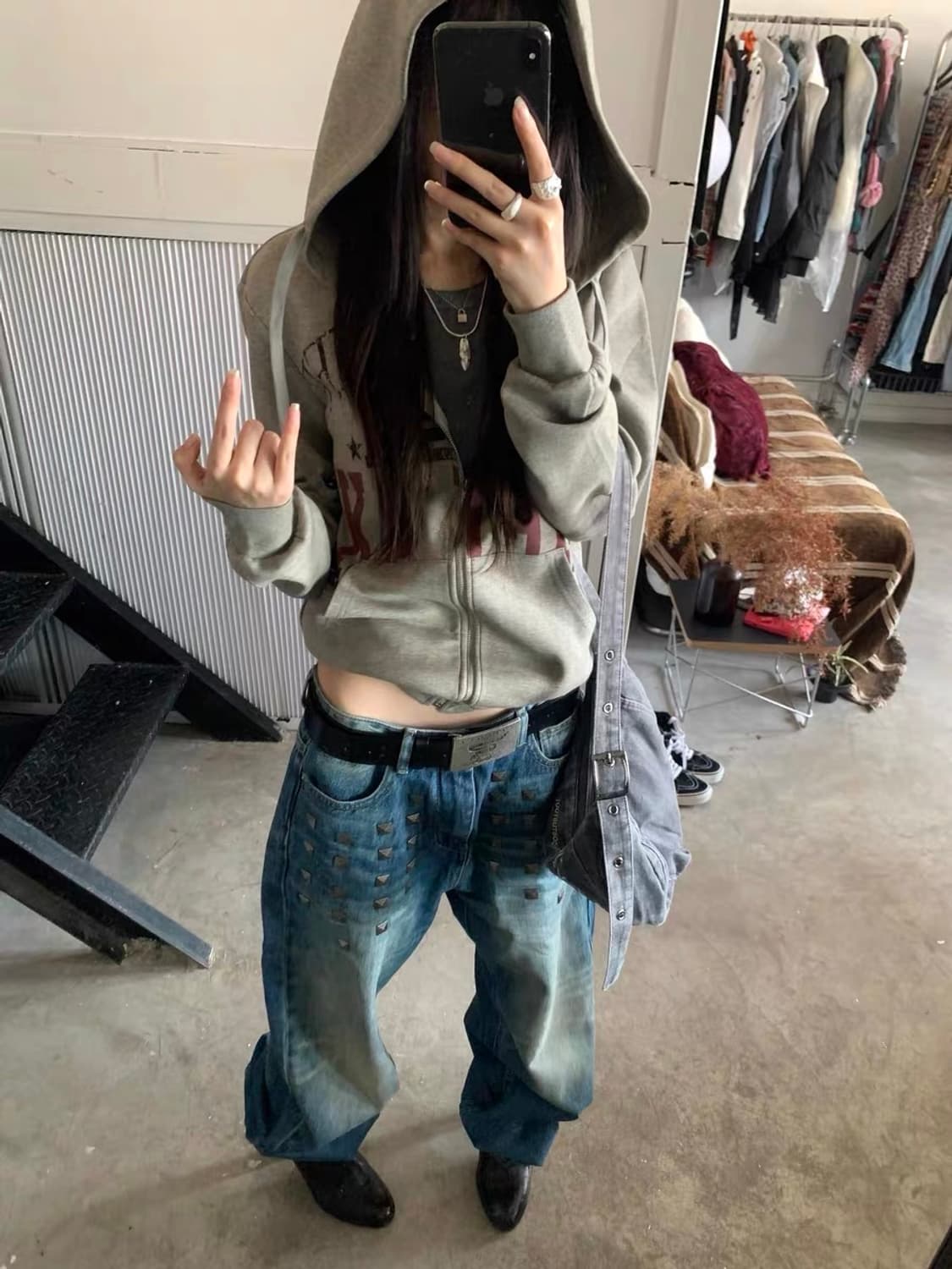 Blue Studded Washed Loose Jeans 상품이미지2