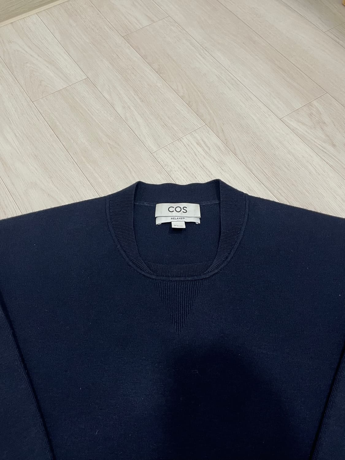 코스 더블페이스 보머 넥 니트 스웨터 네이비색상 L사이즈 상품이미지5