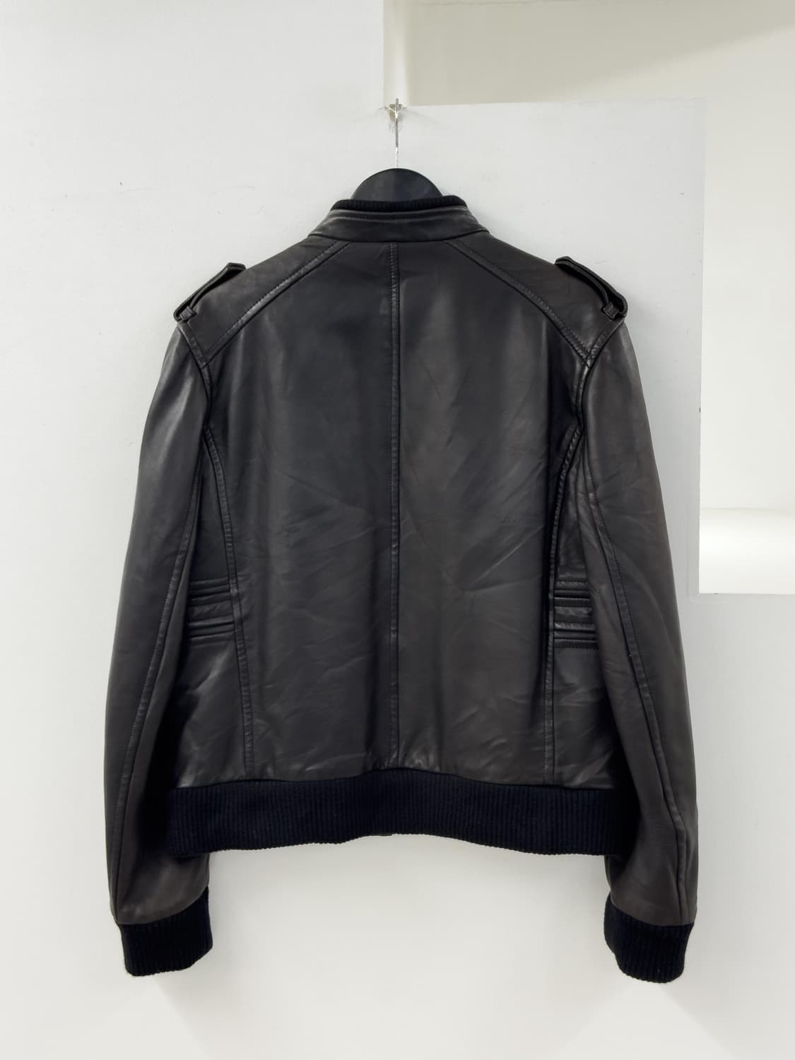 페레가모 레더 자켓 상품이미지7