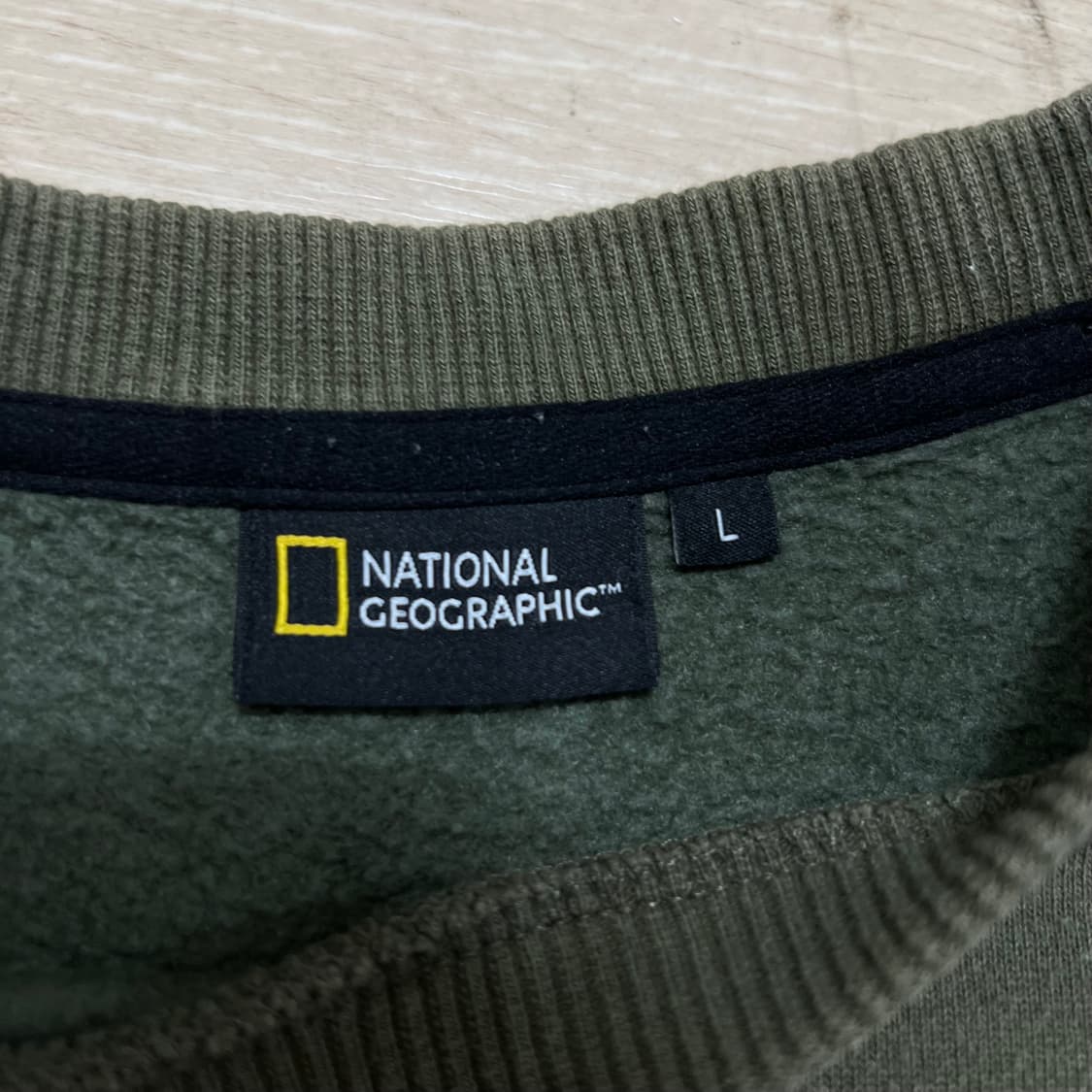 내셔널지오그래픽 빅로고 기모 맨투맨 크루넥 티셔츠 [카키] L/100 상품이미지5