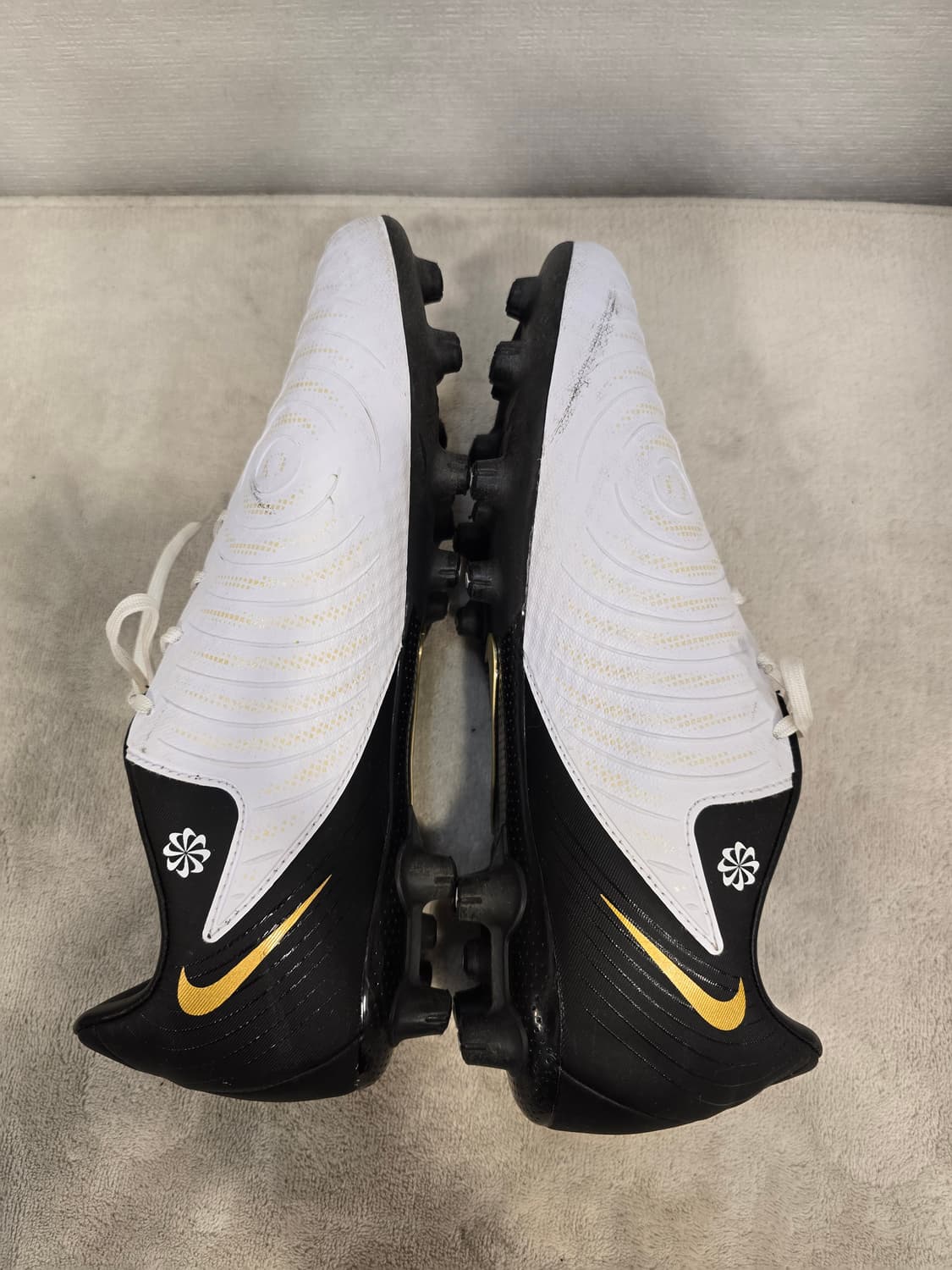 나이키 팬텀 GX2 축구화 275 상품이미지6