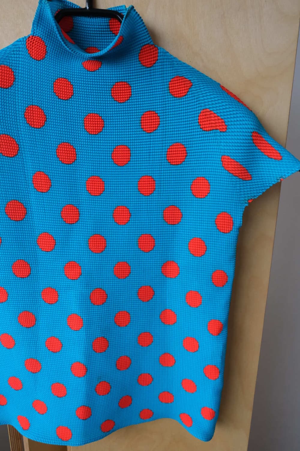 ISSEY MIYAKE PLEATS Dot Top 상품이미지3