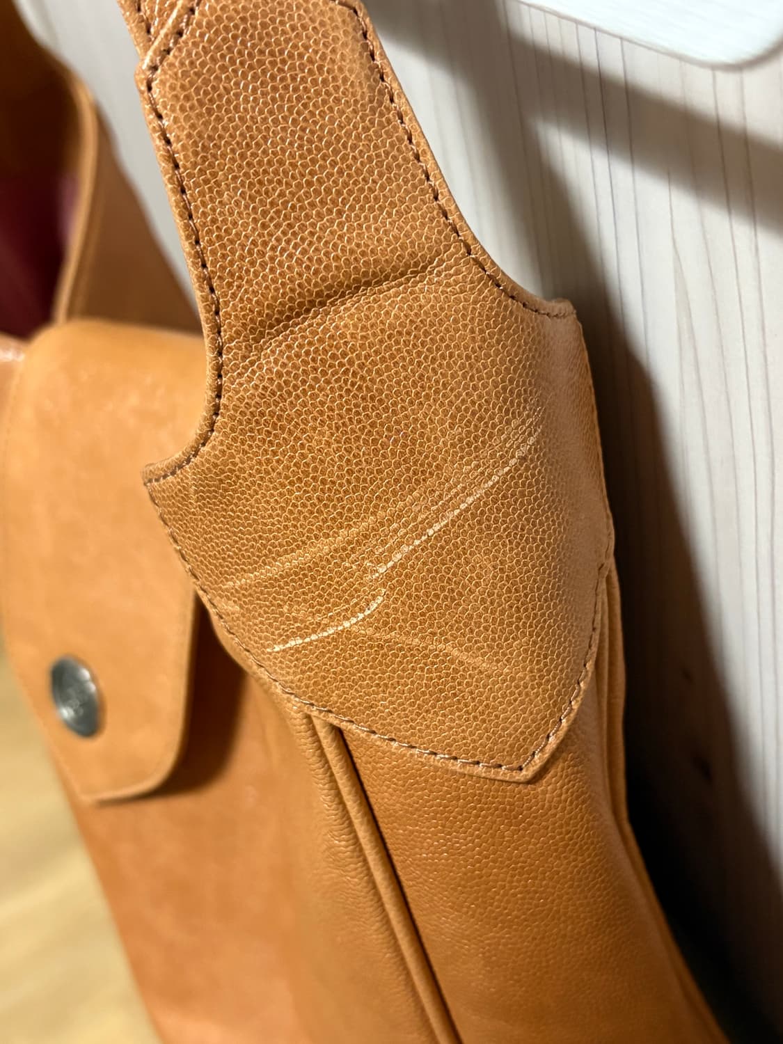 미닛뮤트 바톤백 라지사이즈 카멜색상  상품이미지4