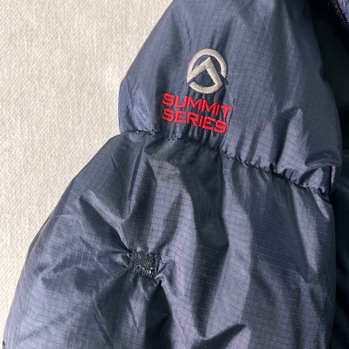 100 노스페이스 서밋시리즈 700 드롭 패딩 상품이미지5