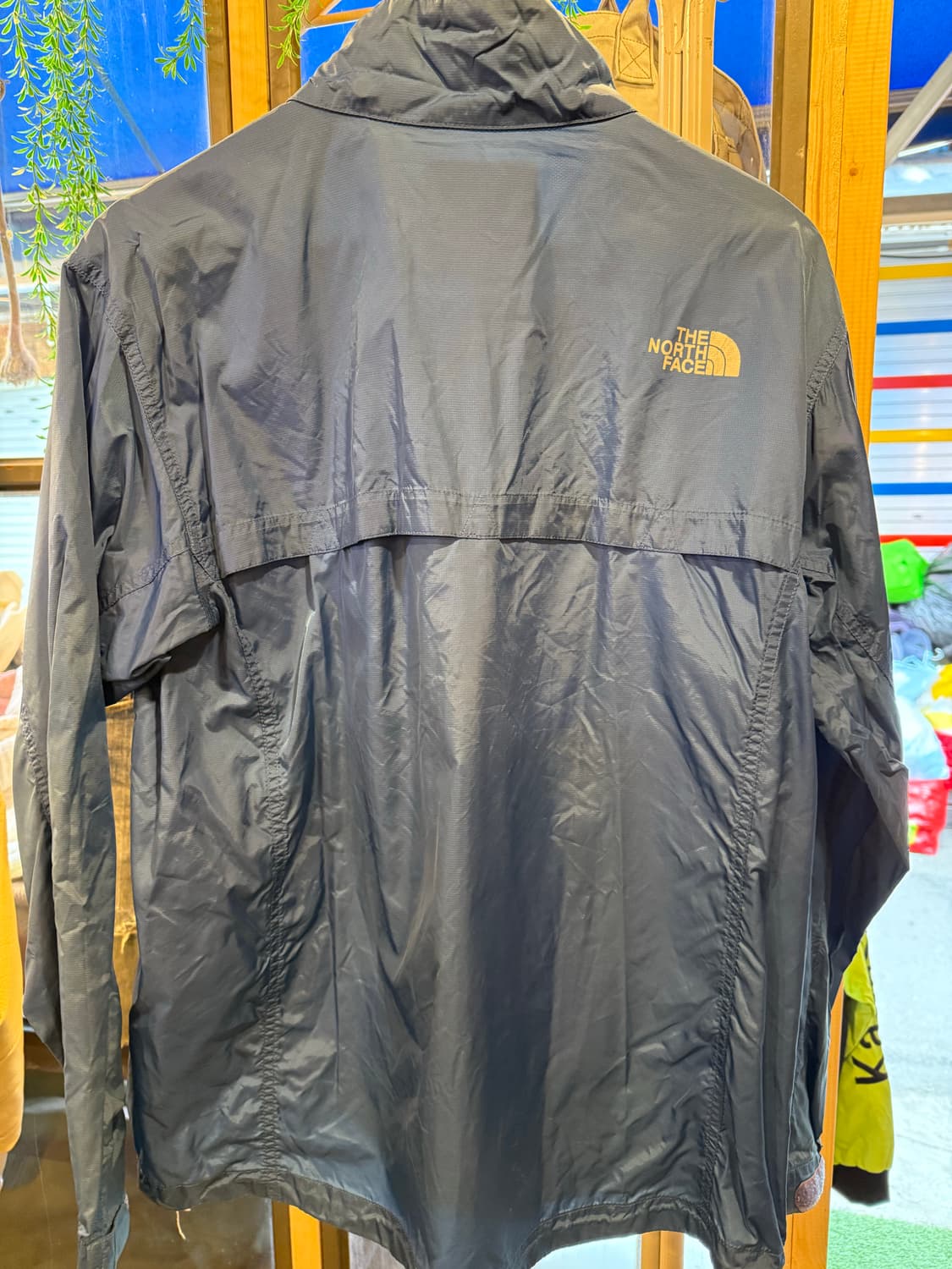 노스페이스 블루 바람막이  상품이미지4