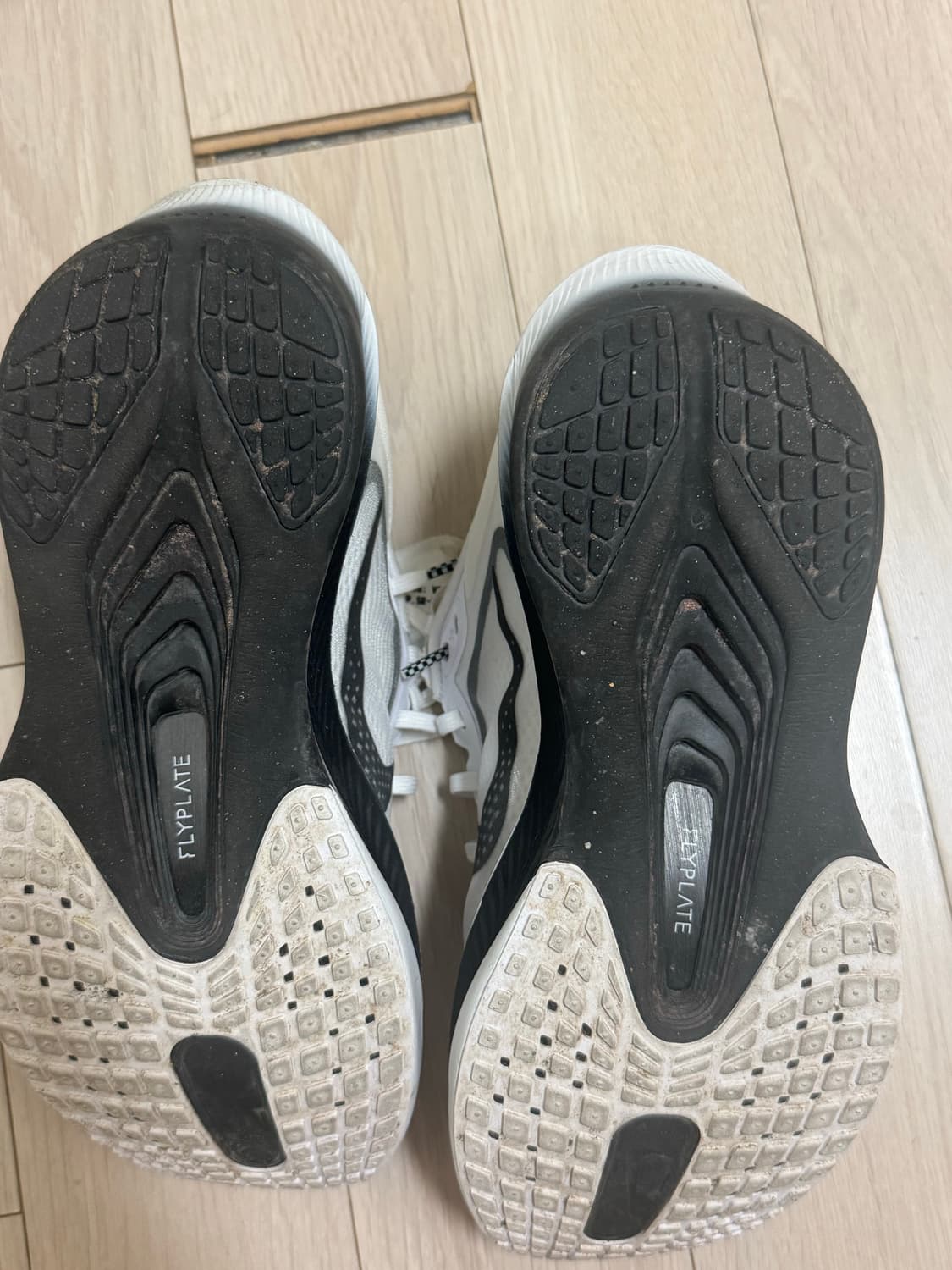 나이키 줌플라이6 265사이즈 상품이미지3