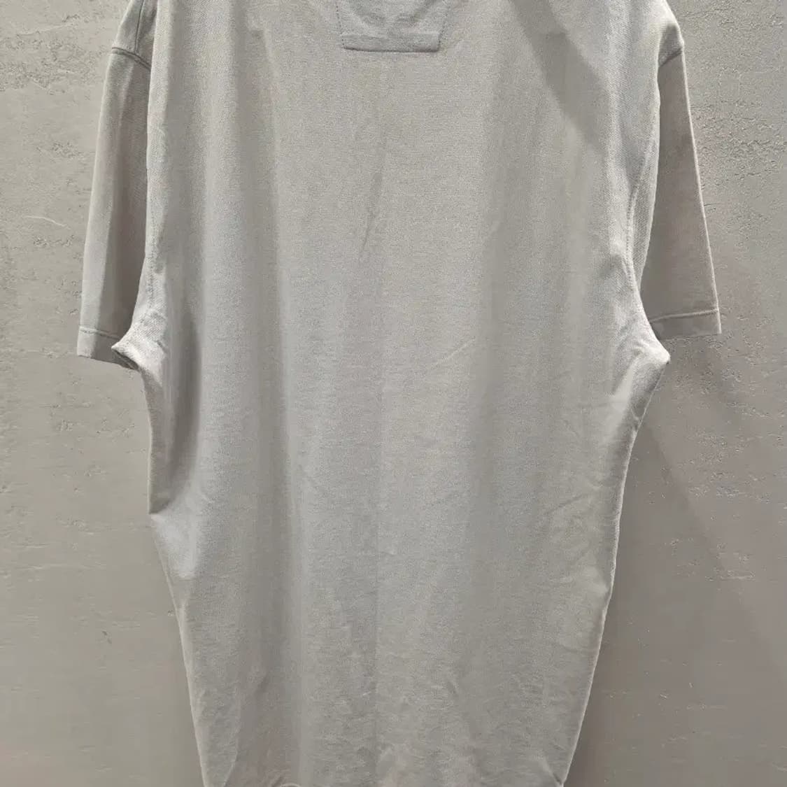 CP컴퍼니 22FW 반팔티 XL 베이지 상품이미지3