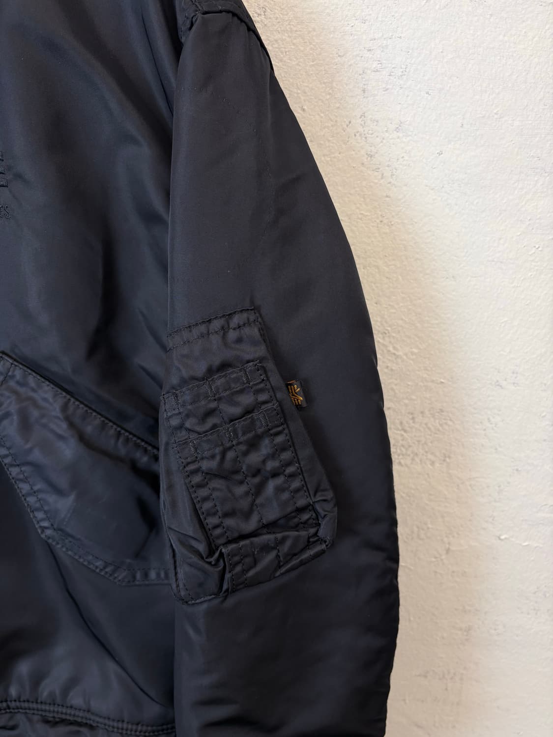 알파인더스트리 빈티지 레더카라 ma1 항공점퍼 블랙 상품이미지5