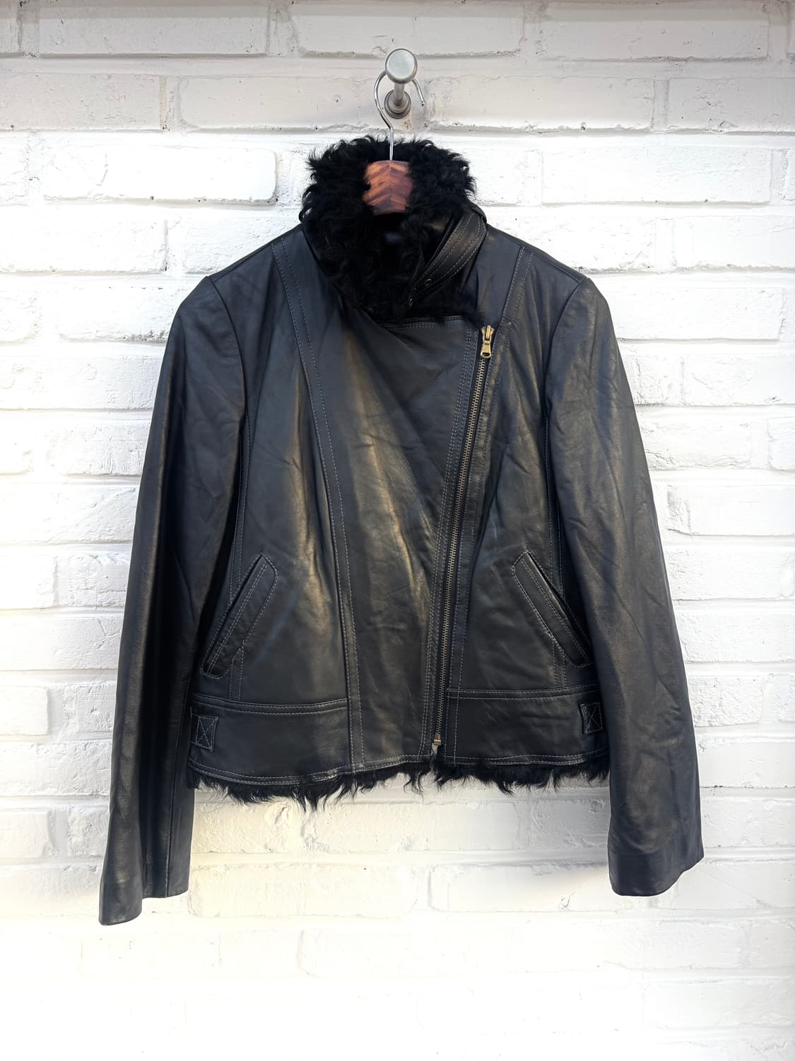 Sally&john 블랙 양가죽 퍼 무스탕 상품이미지2