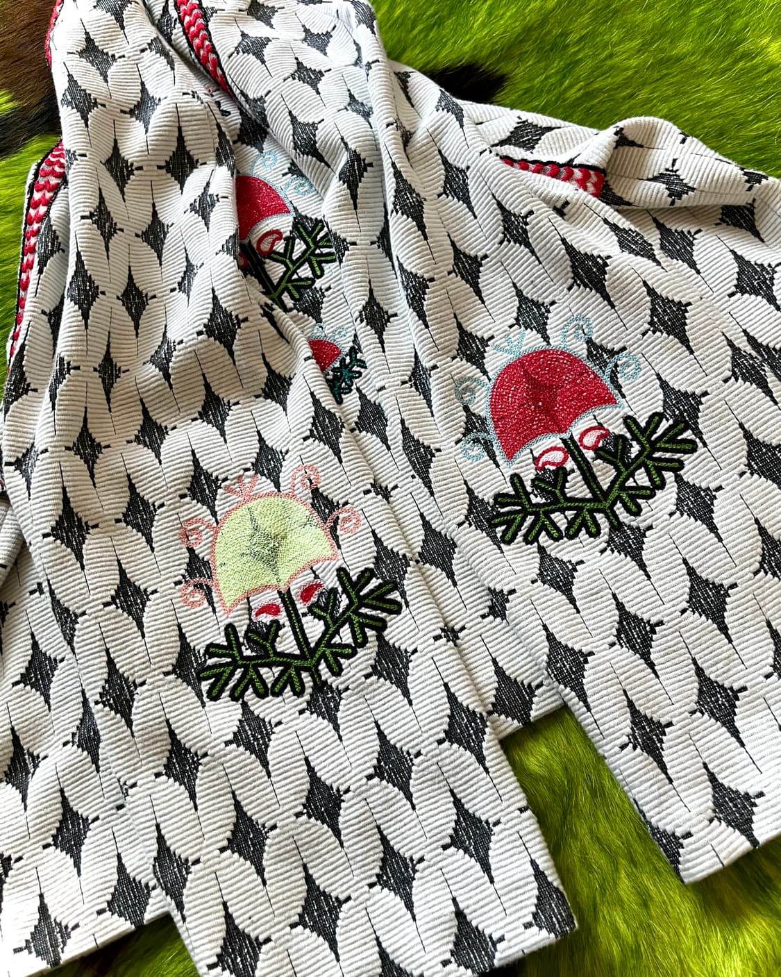 VIVIENNE TAM Oriental Embroidery Top 상품이미지8