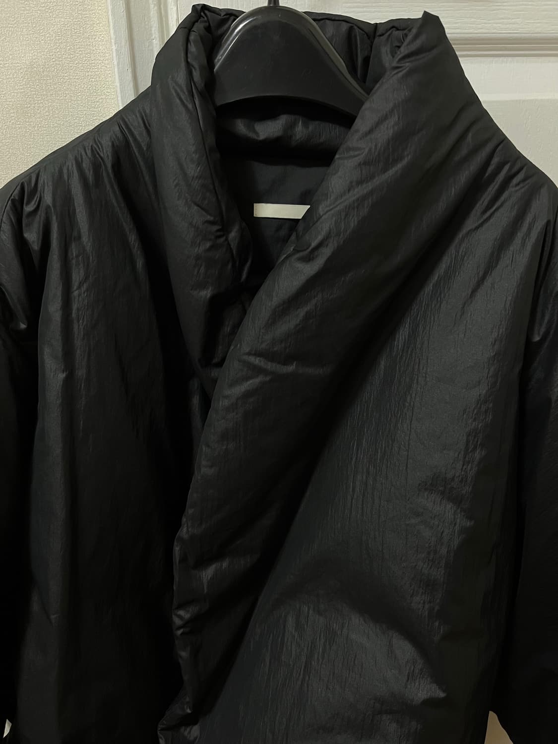 아모멘토 DUVET SHAWL PUFFER 푸퍼 패딩 제니 패딩  상품이미지5