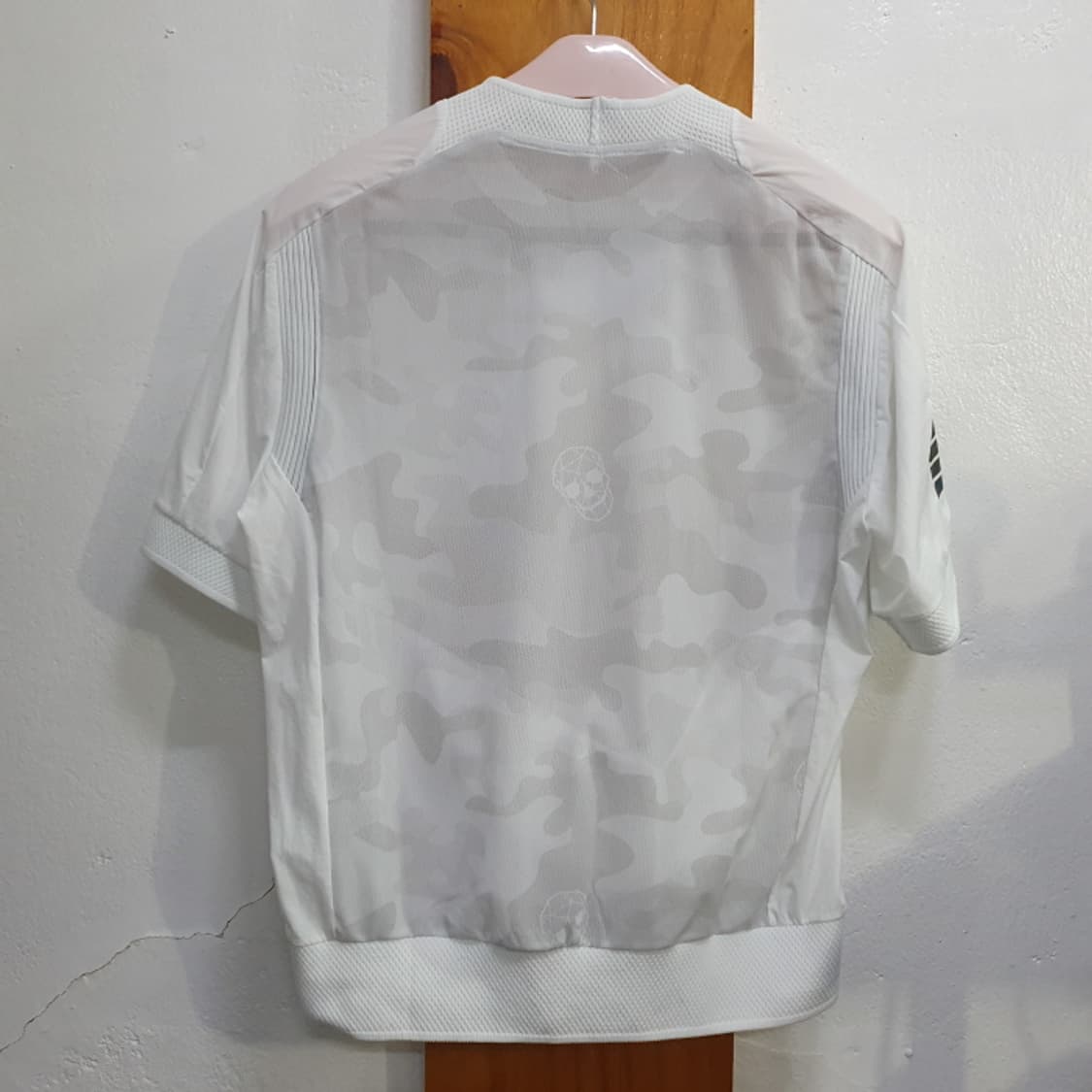 어메이징크리  에어서킷 하이브 테크메쉬 티셔츠(100) 상품이미지8