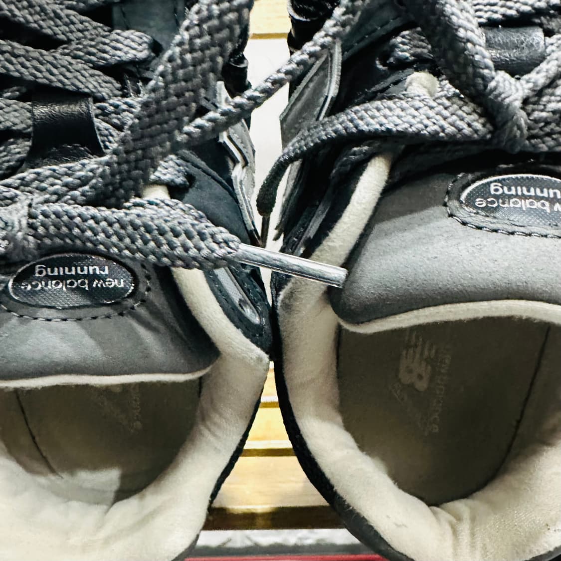 270) 뉴발란스 운동화 남성 남자 신발 2002R 블랙 상품이미지8