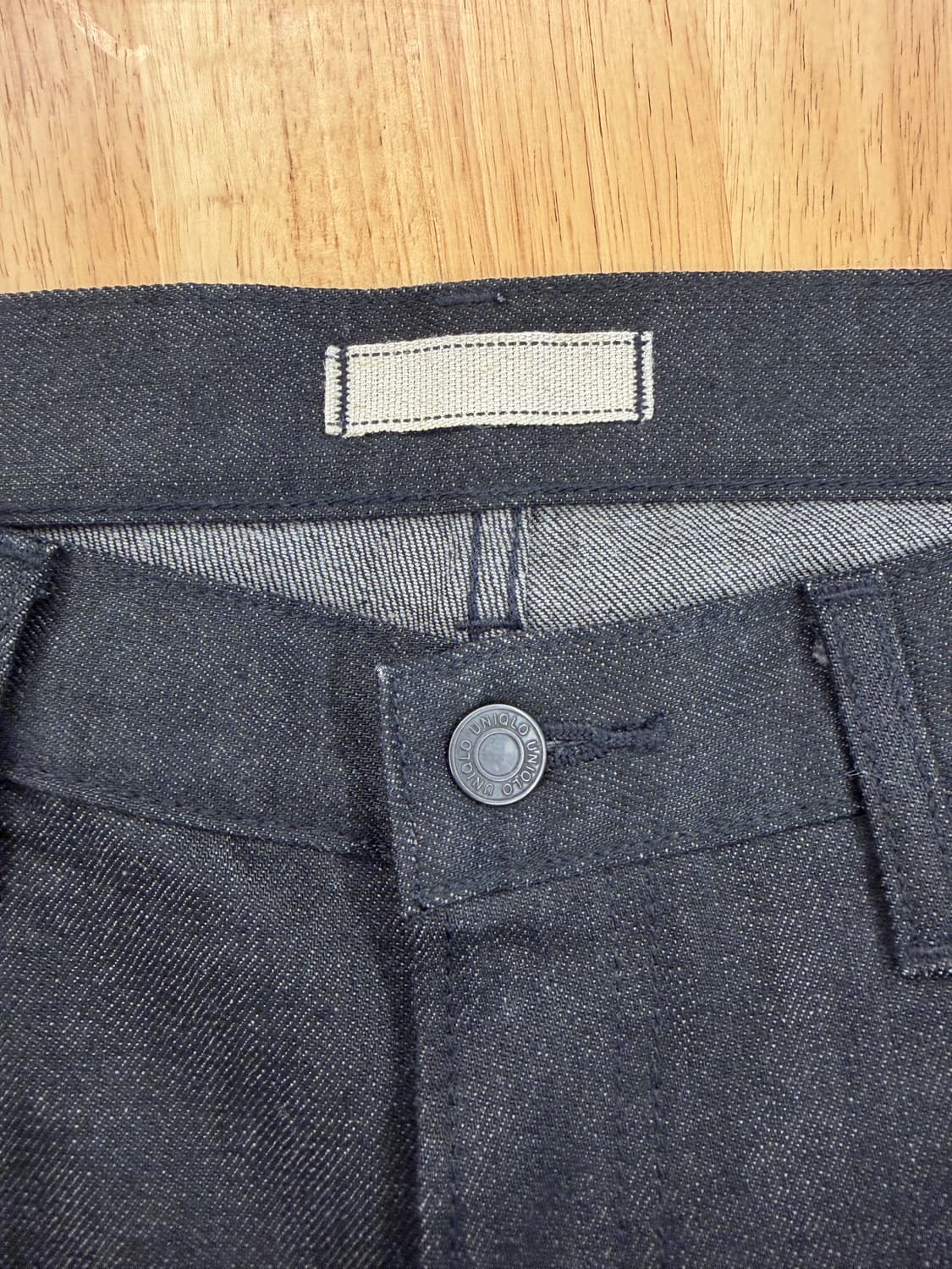 유니클로 블랙 셀비지 데님팬츠 상품이미지3